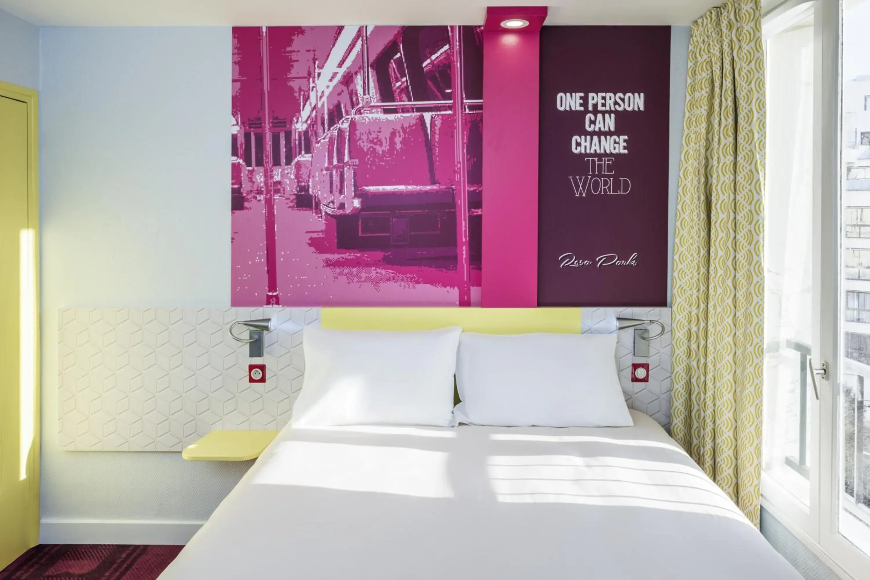 Photo of the whole room, Bed in Ibis Styles Paris Crimée La Villette
