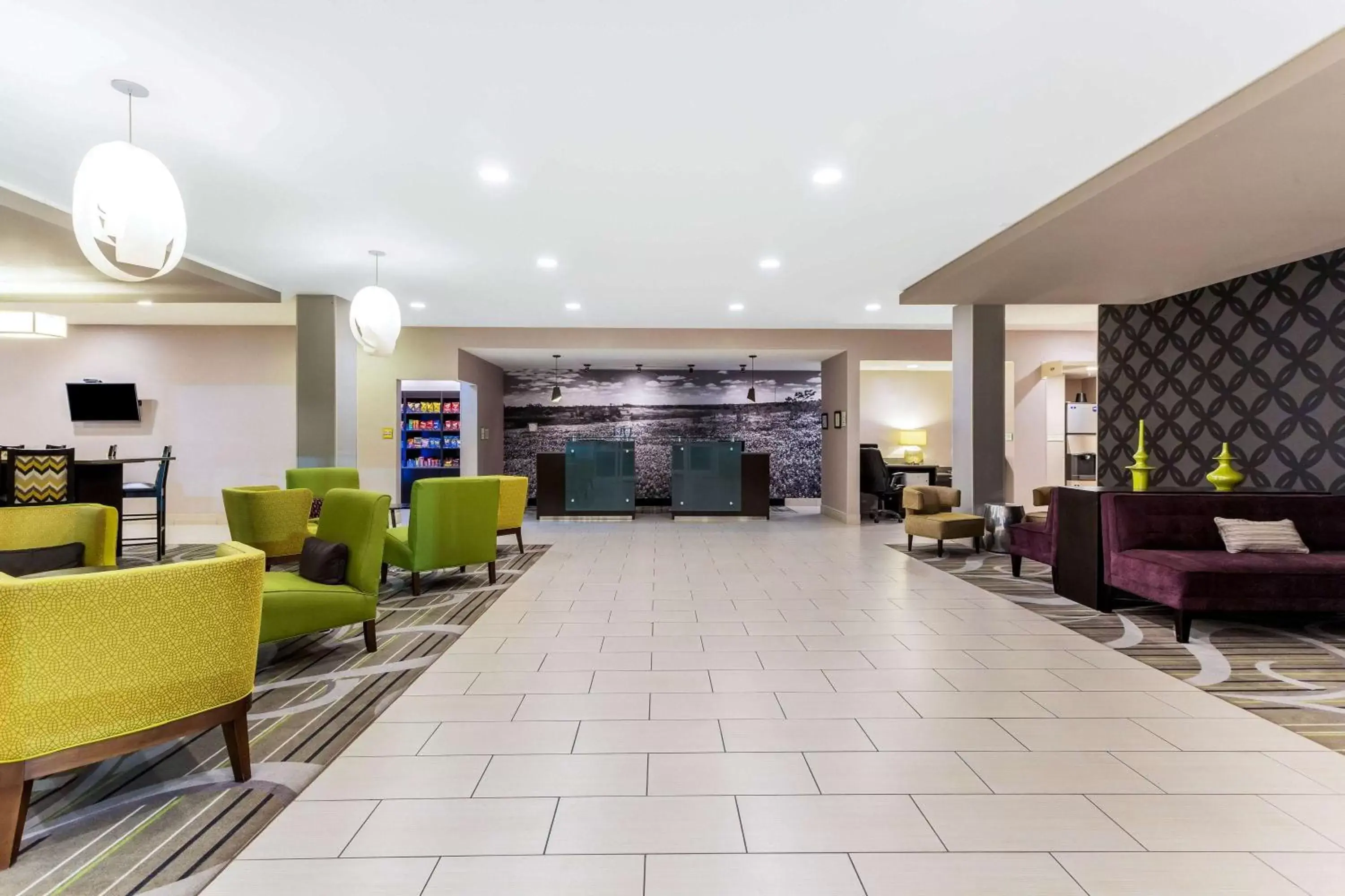 Lobby or reception in La Quinta by Wyndham Monahans Lobby or reception in La Quinta by Wyndham Monahans