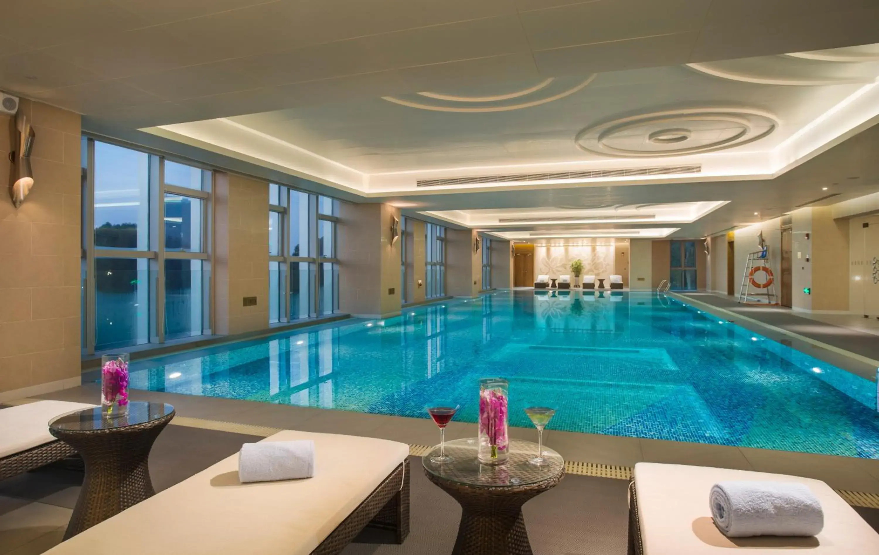 Swimming Pool in Holiday Inn Guangzhou Science City, an IHG Hotel