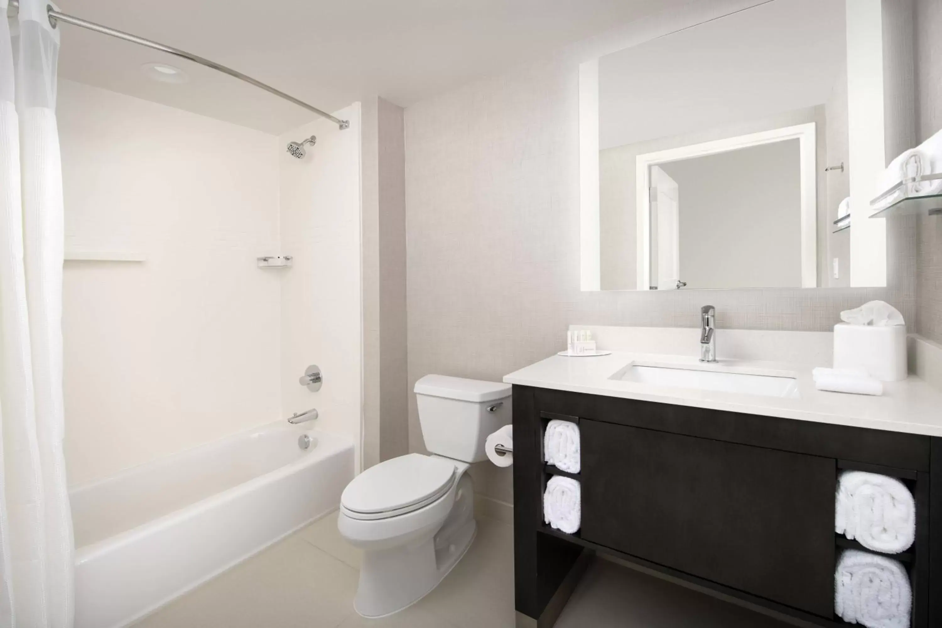 Bathroom in Residence Inn by Marriott Modesto North