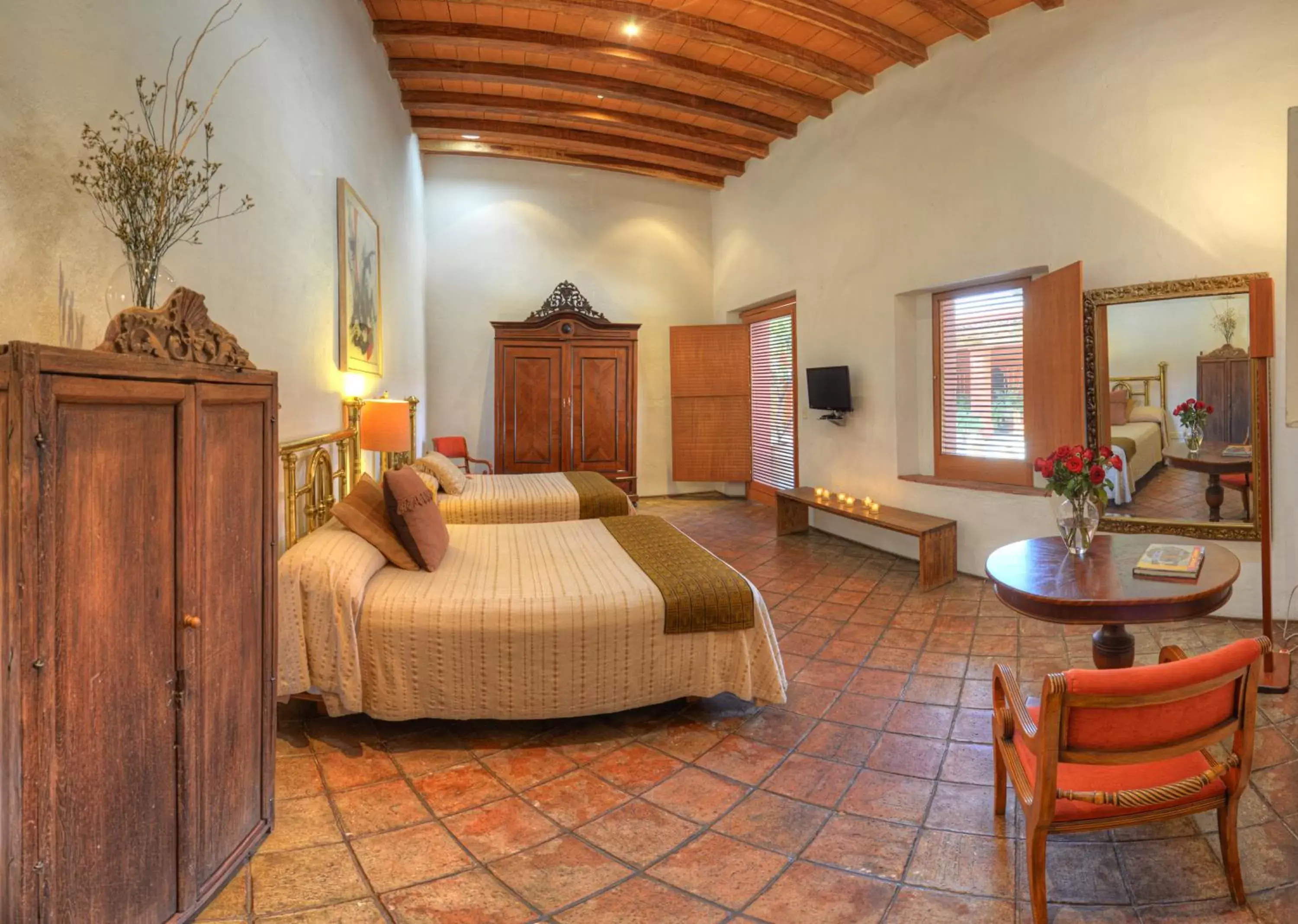 Photo of the whole room in Hotel La Casona de Tita