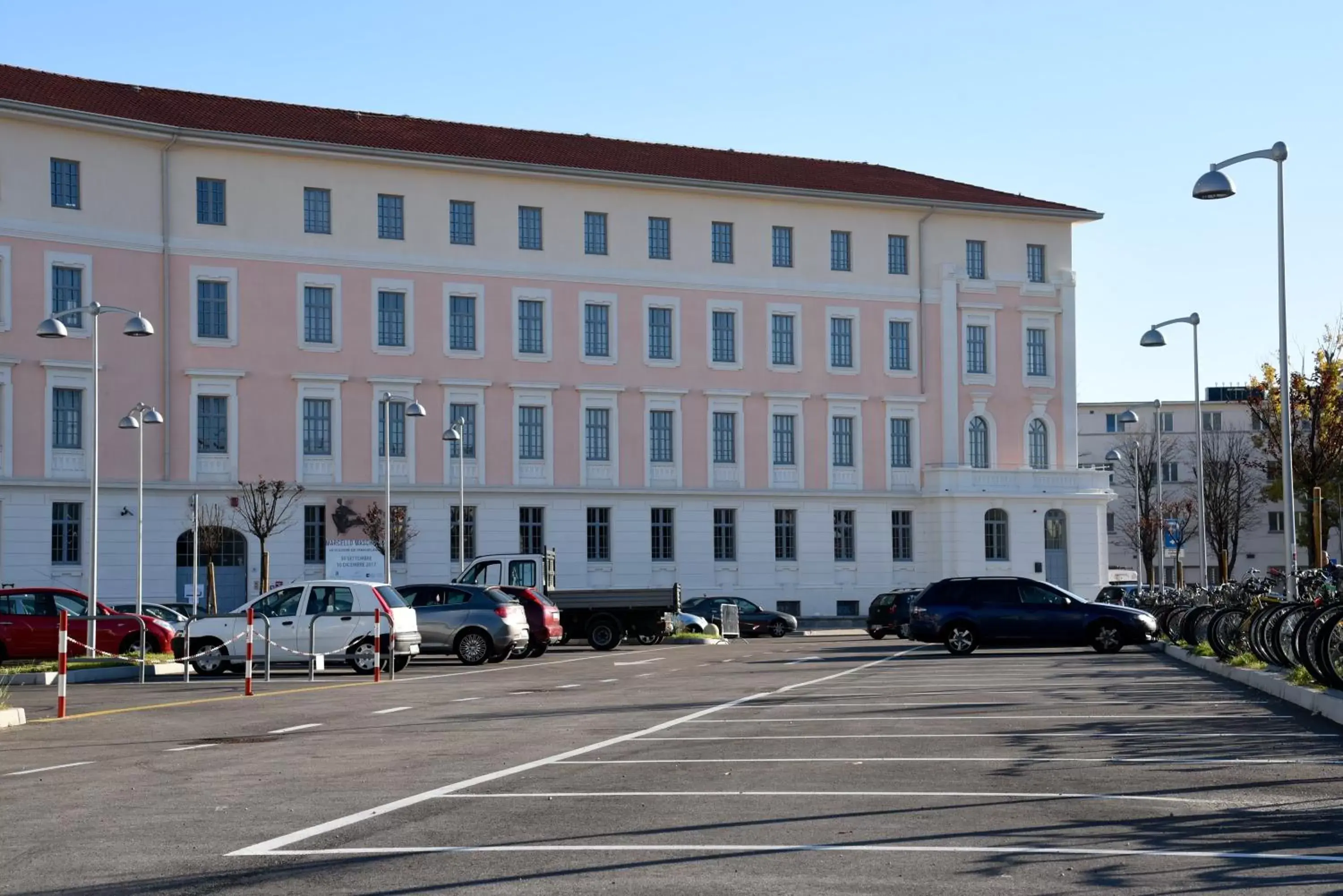 Property Building in Nuovo Albergo Operai