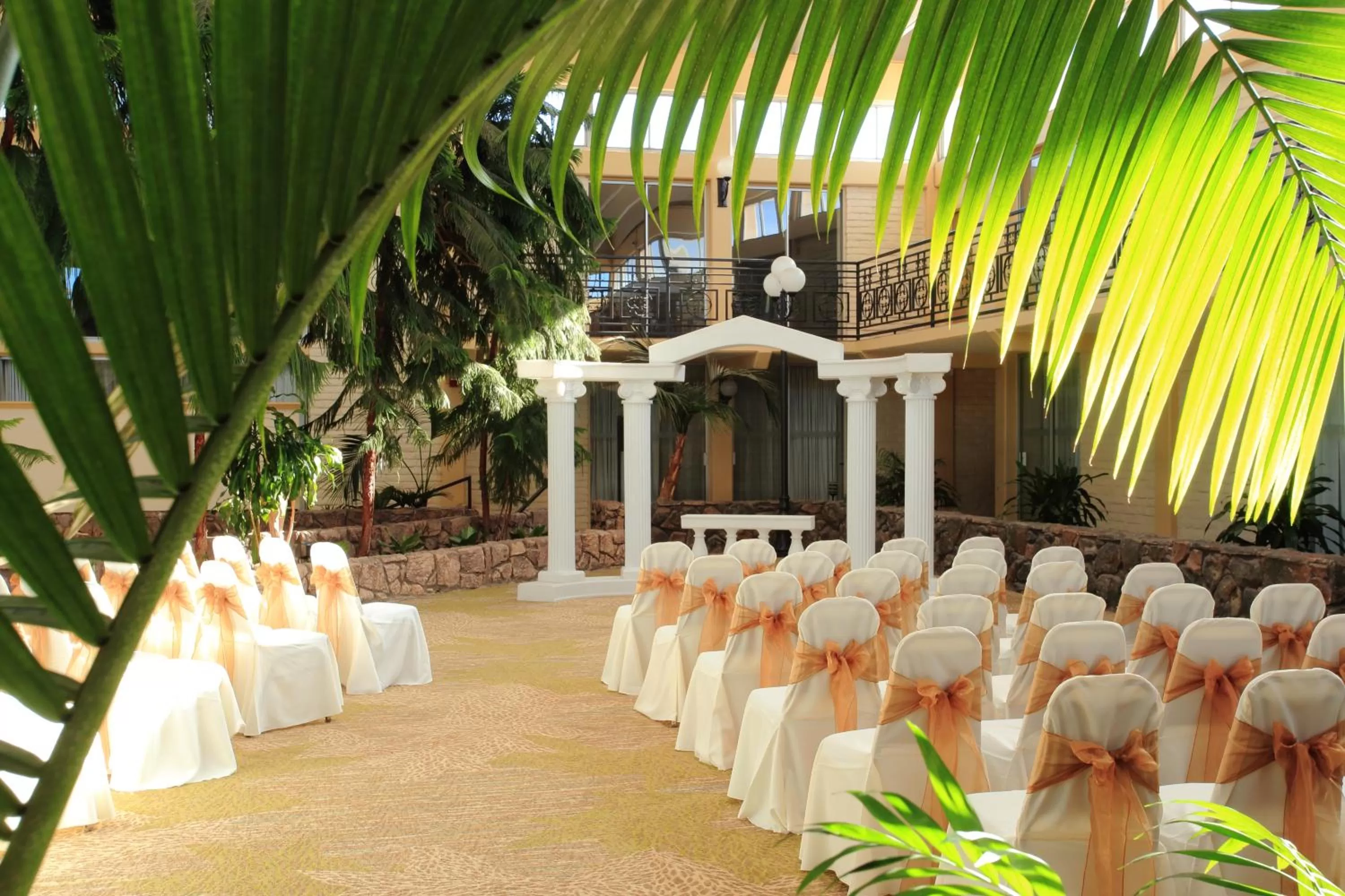 Balcony/Terrace in Wyndham Garden Fresno Yosemite Airport