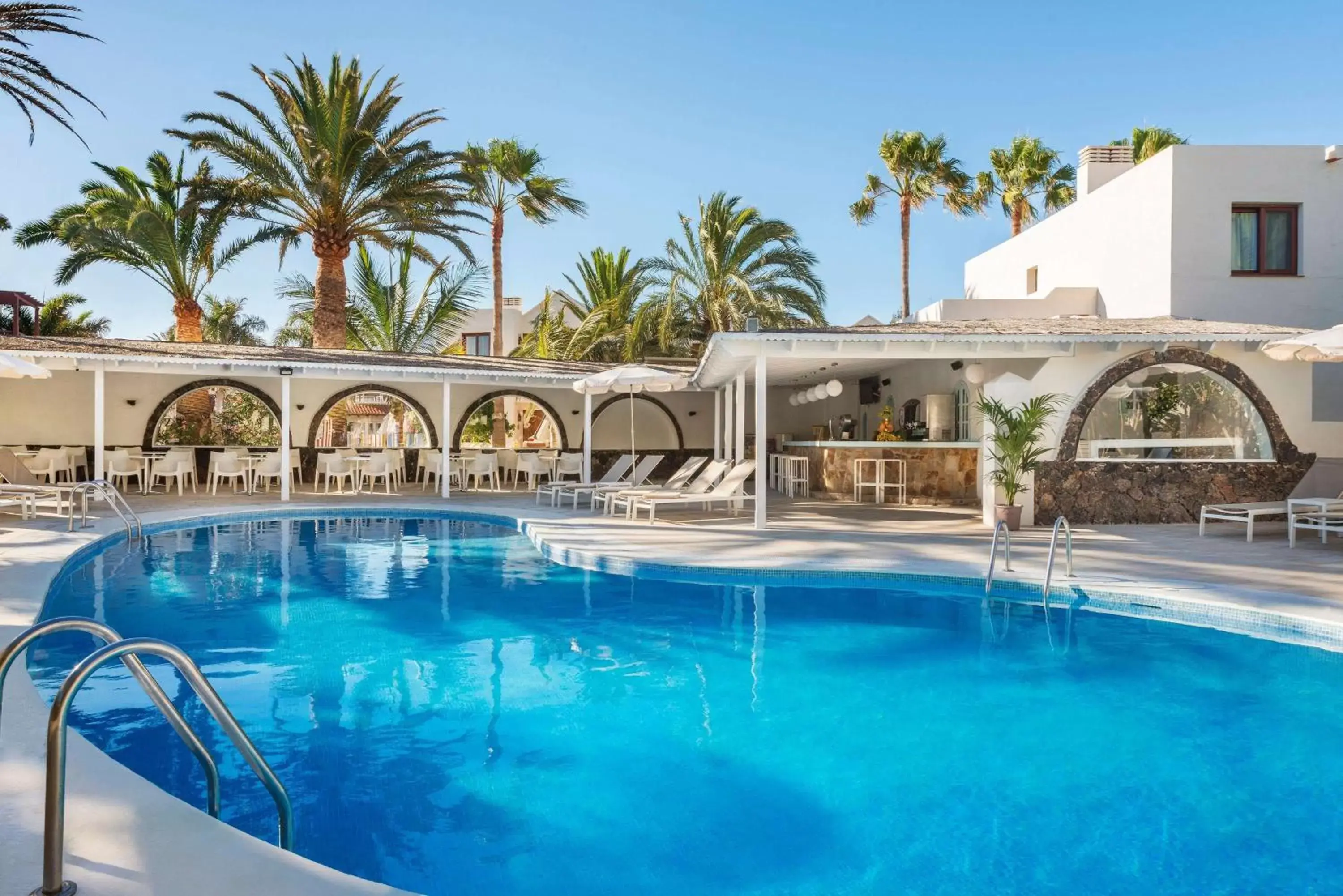 Patio, Swimming Pool in Alua Suites Fuerteventura - All Inclusive