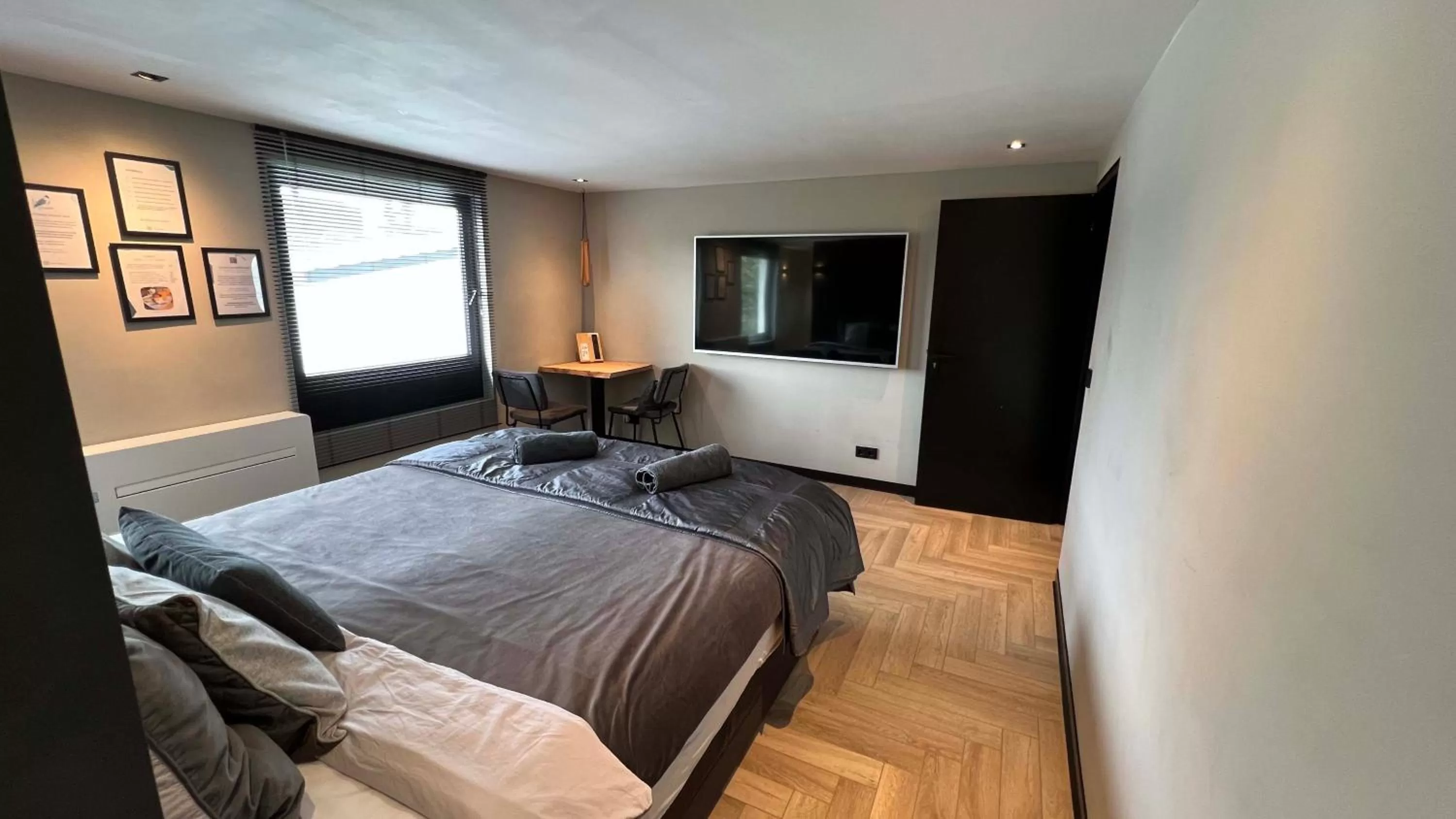 Bed in Boutique Hotel Le Faucon