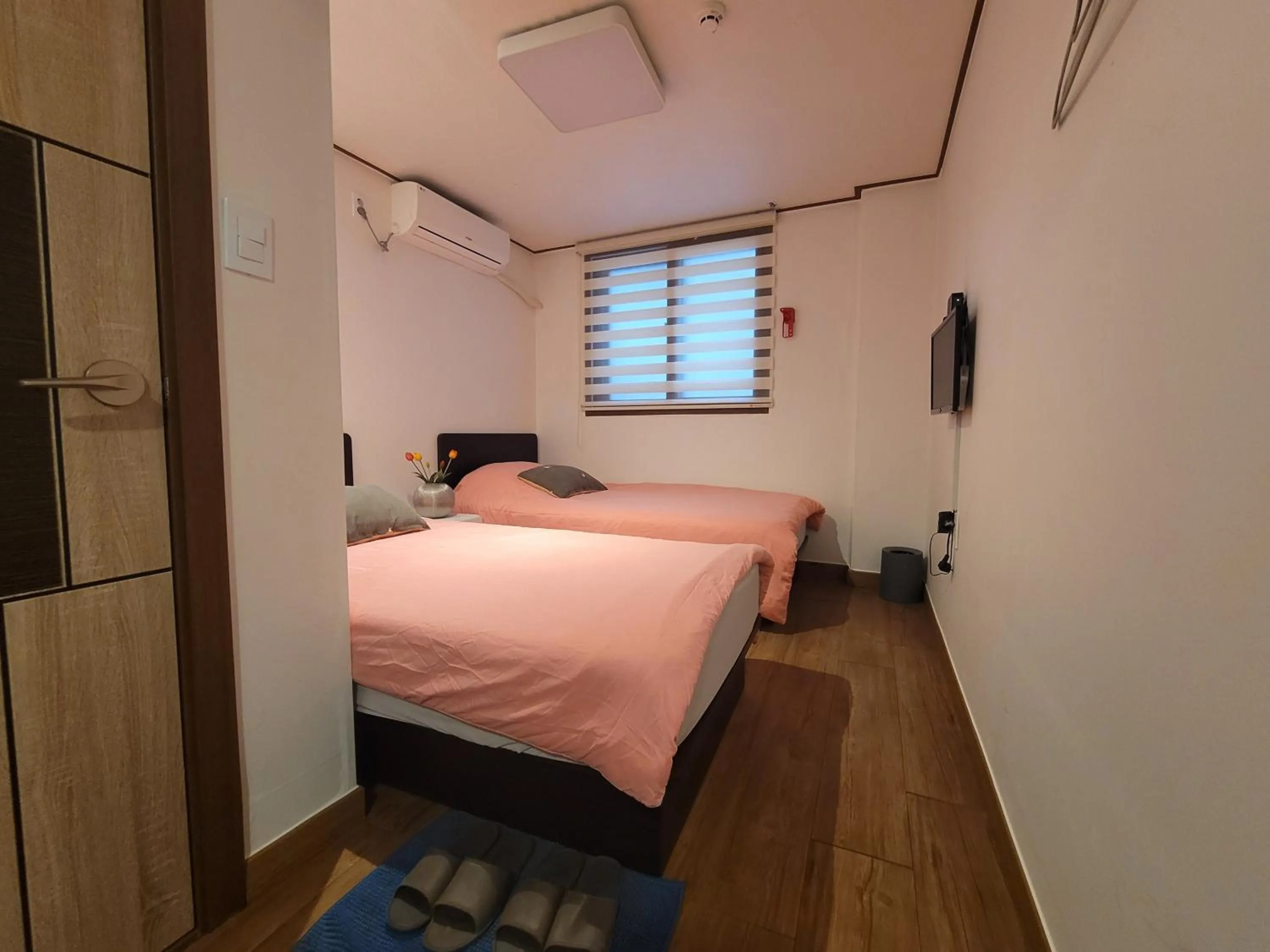 Decorative detail, Bed in Olive Hostel MyeongDong