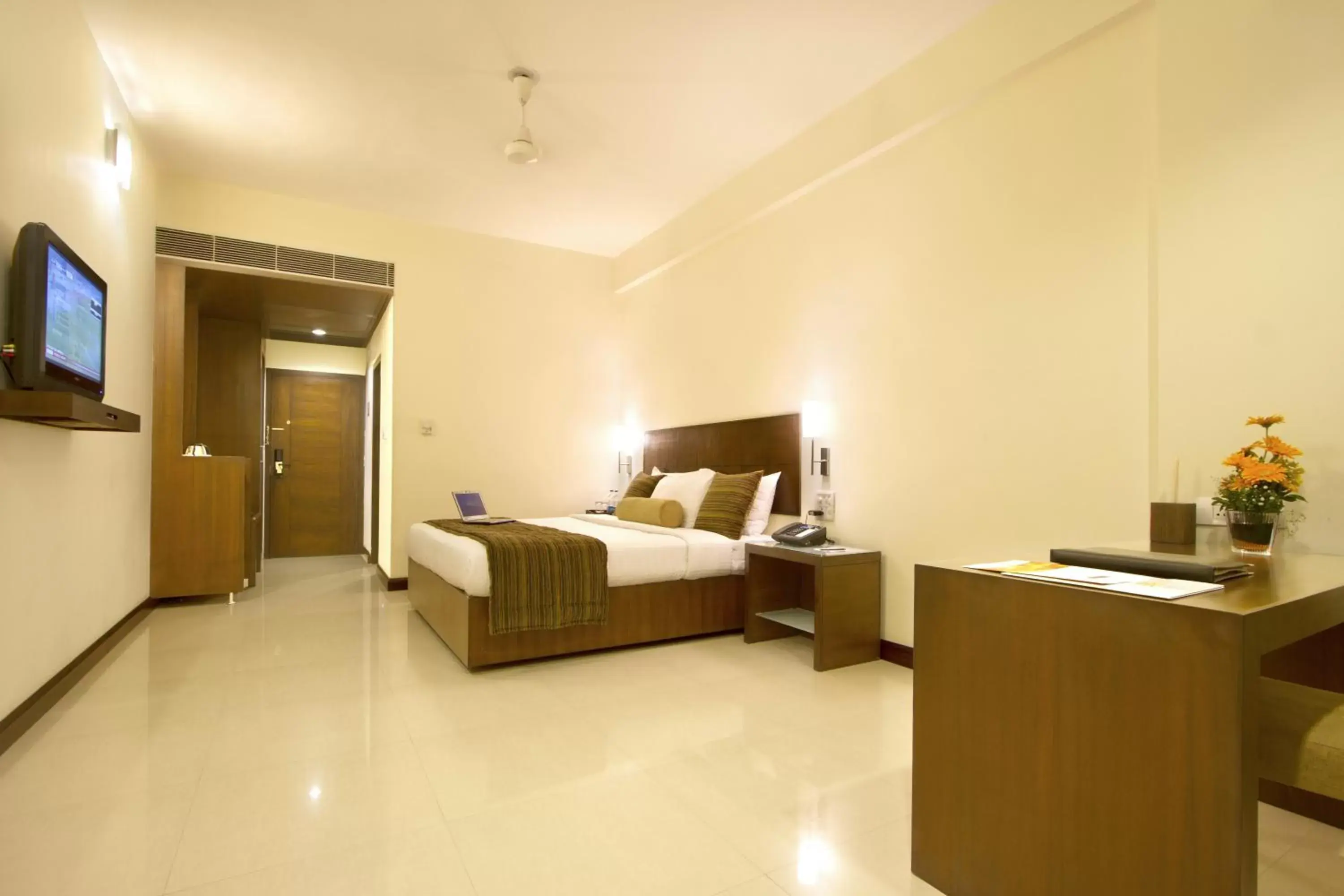 Bedroom in Hotel Express Residency Vadodara