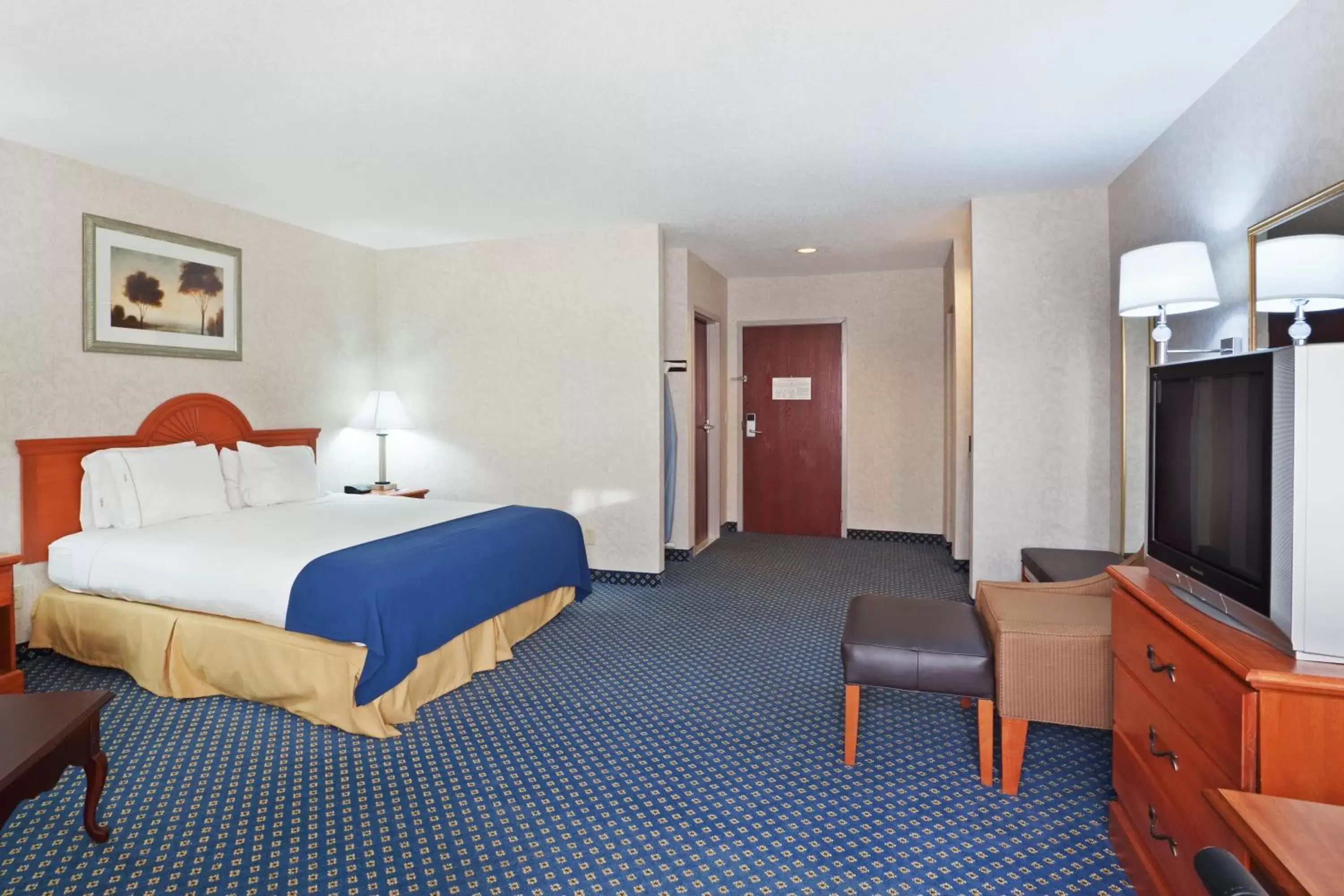 Photo of the whole room, Bed in Best Western North Attleboro - Providence Beltway