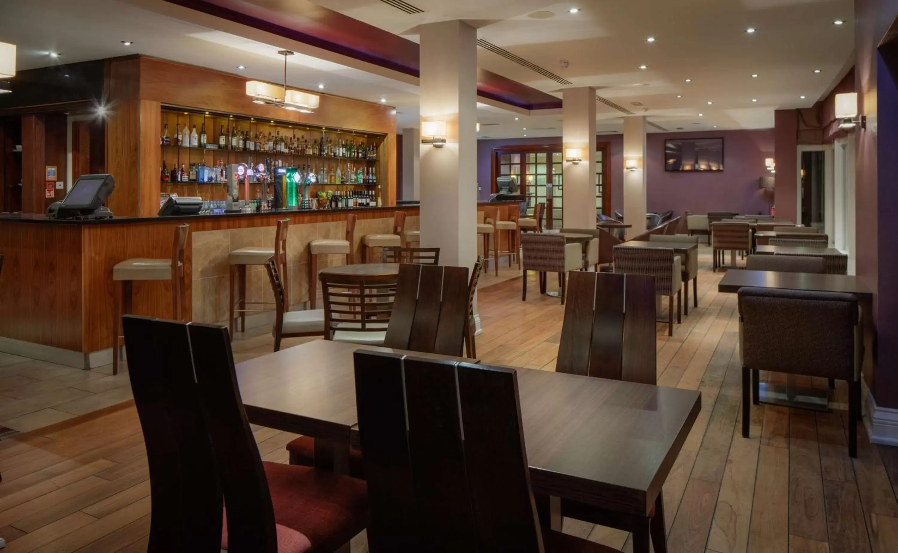 Lounge or bar, Lounge/Bar in Hilton Belfast Templepatrick