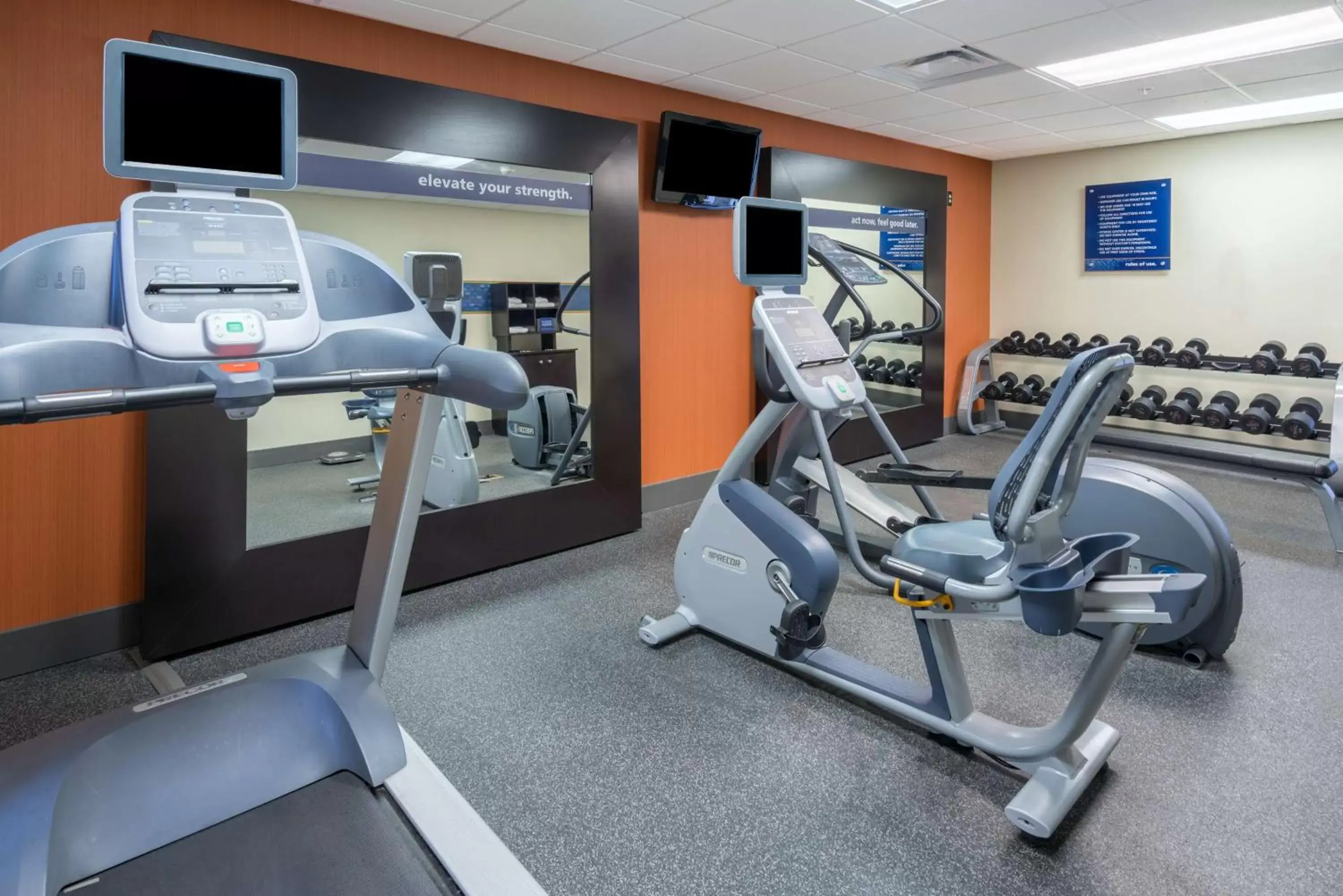 Fitness centre/facilities, Fitness Center/Facilities in Hampton Inn Middletown