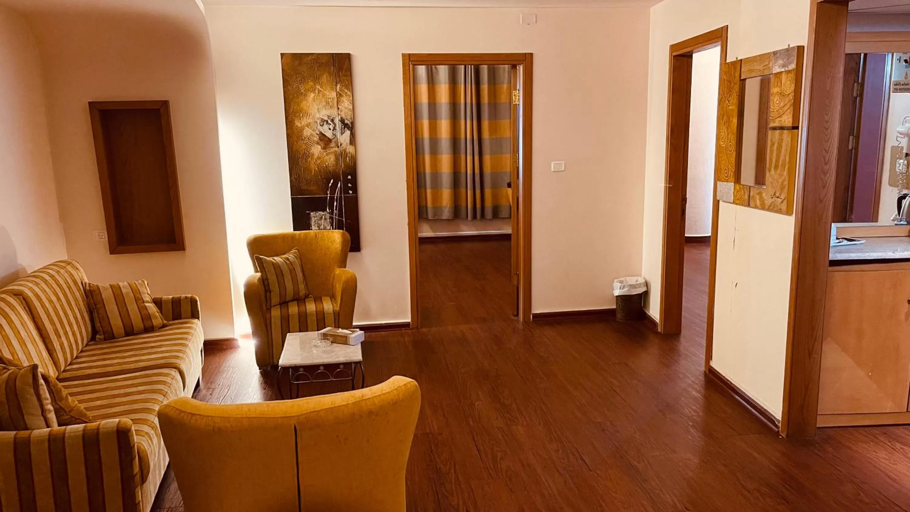 Living room, Seating Area in Saleem Afandi Hotel