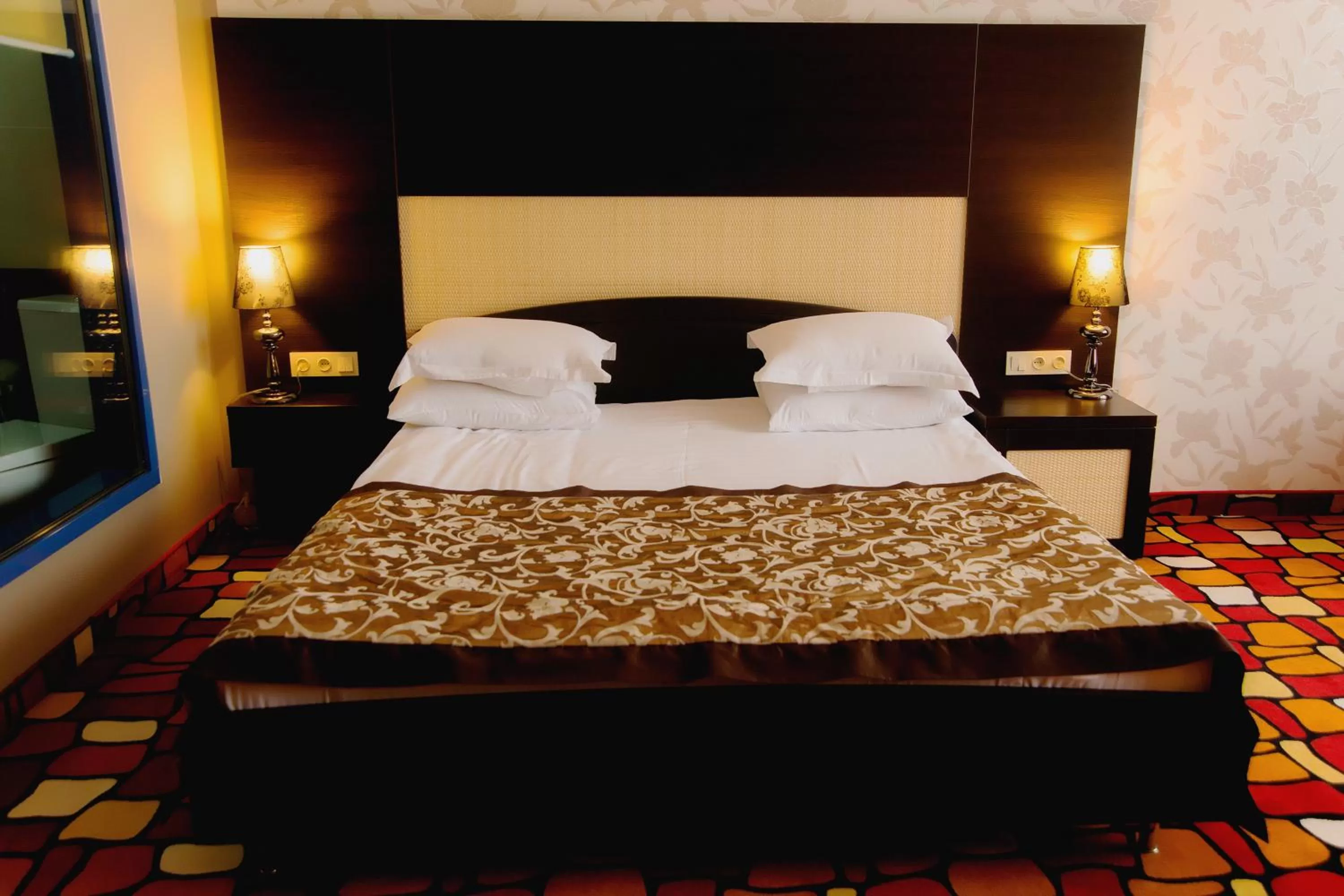 Bed in Sapar Standart Hotel