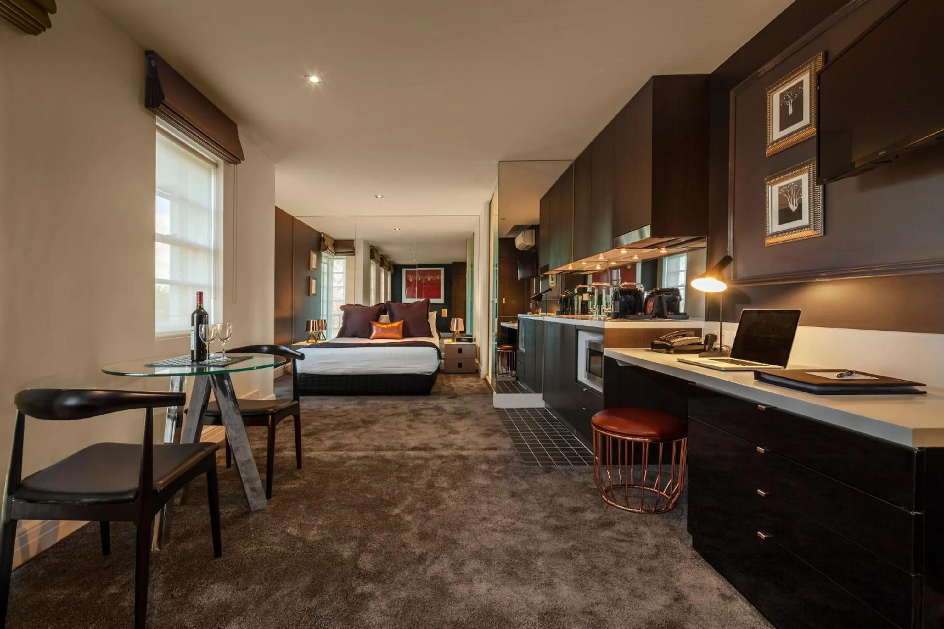 Photo of the whole room, Bed in Quest East Melbourne