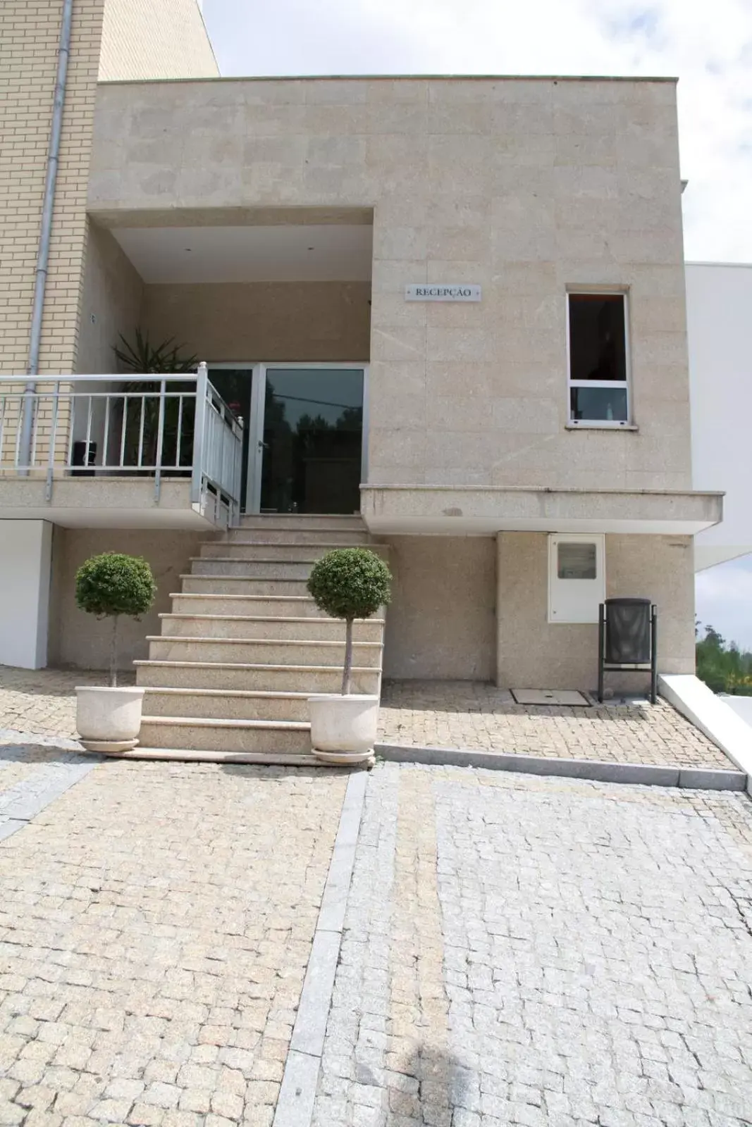 Facade/entrance, Property Building in Dom Hotel