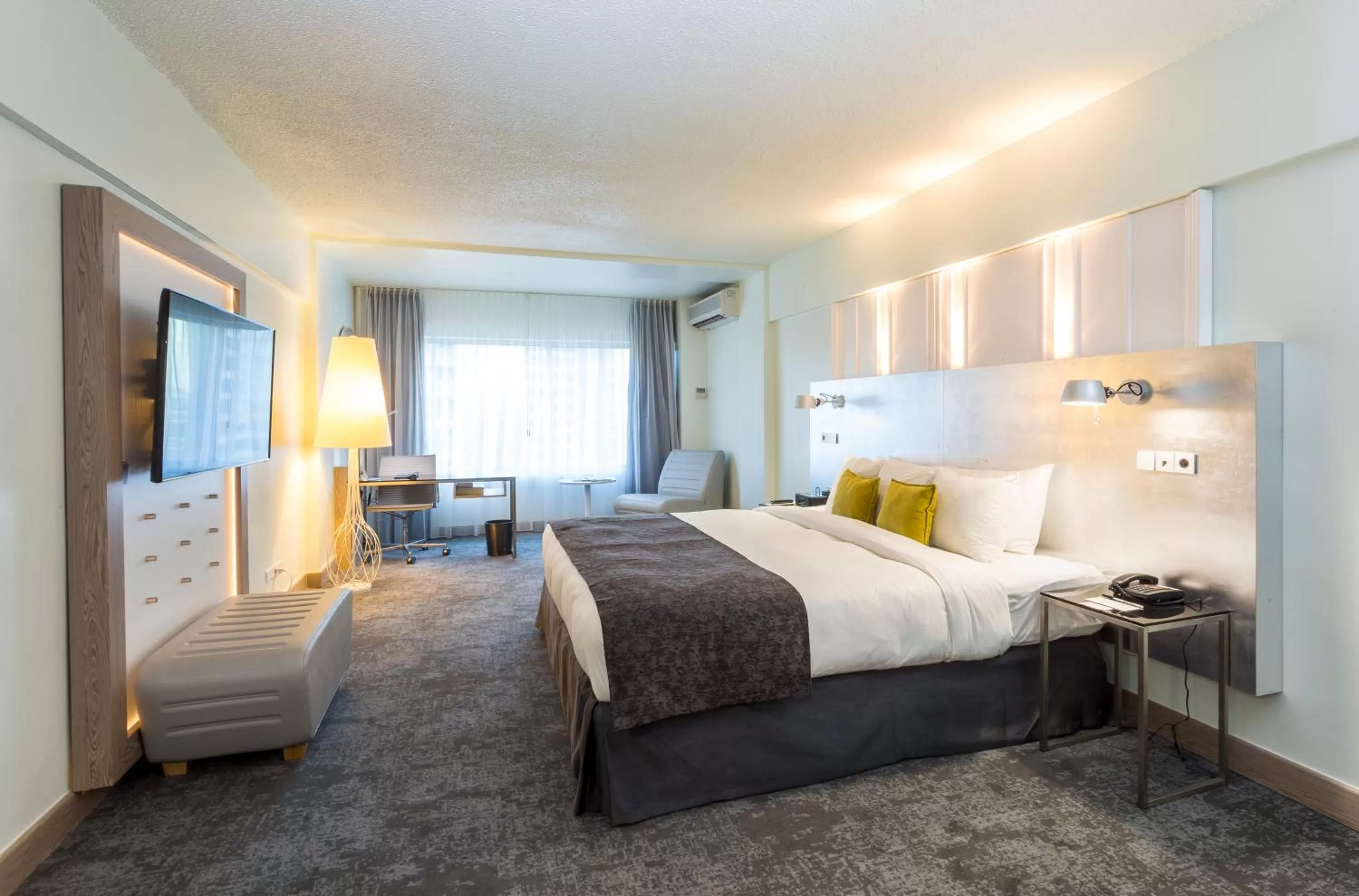 Bed in Radisson Hotel Trinidad