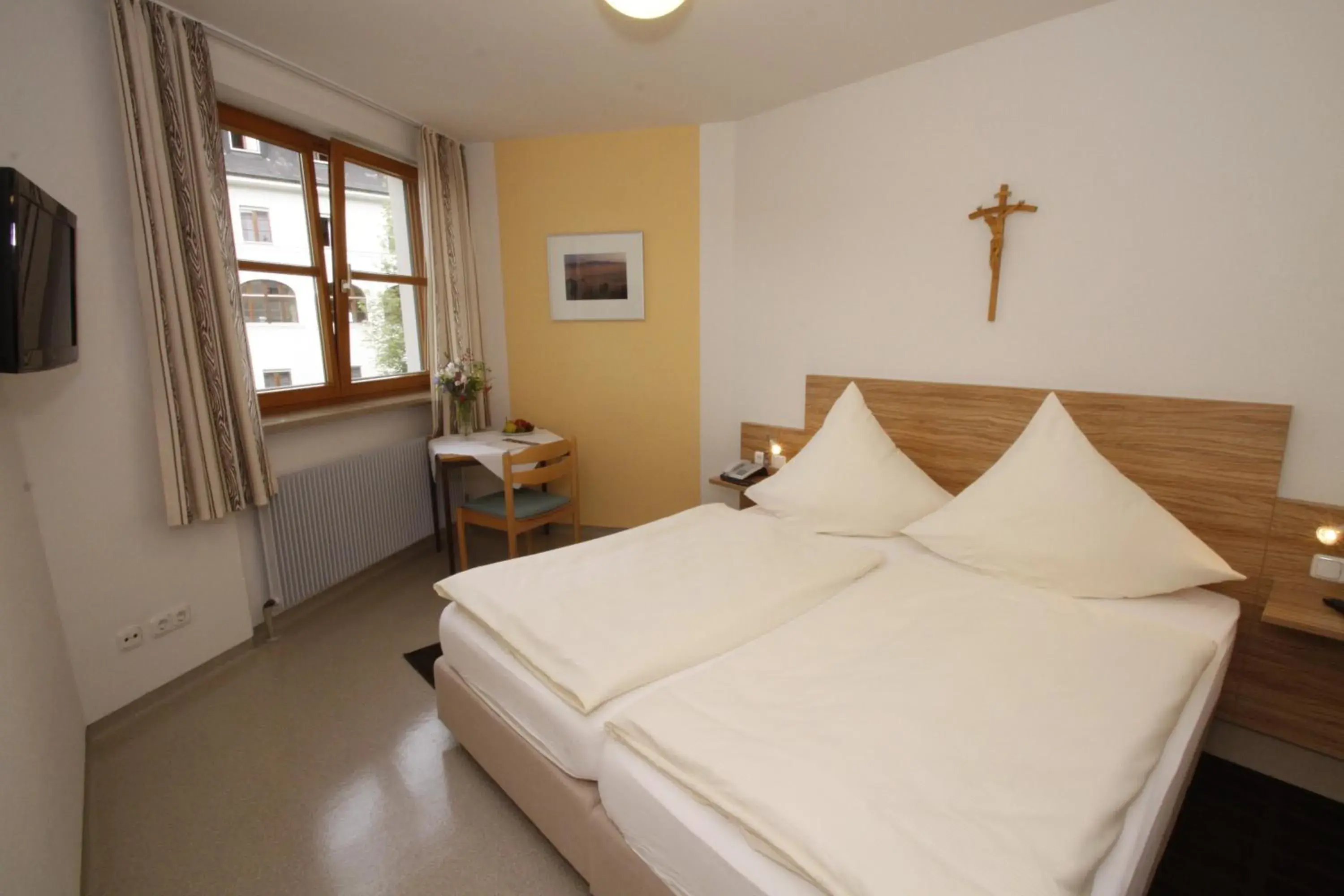 Comfort Double Room - single occupancy in Kloster St. Josef