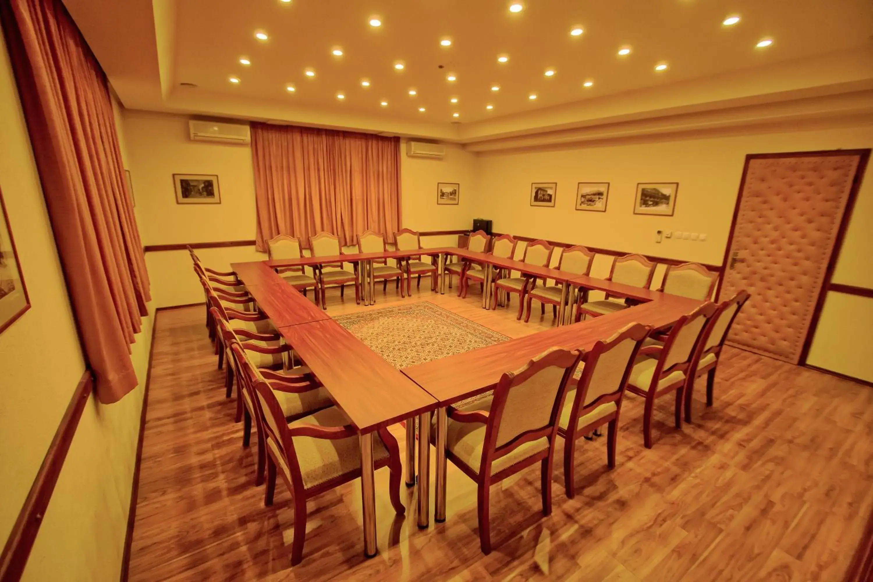 Business facilities in Boutique Hotel Old Town Mostar