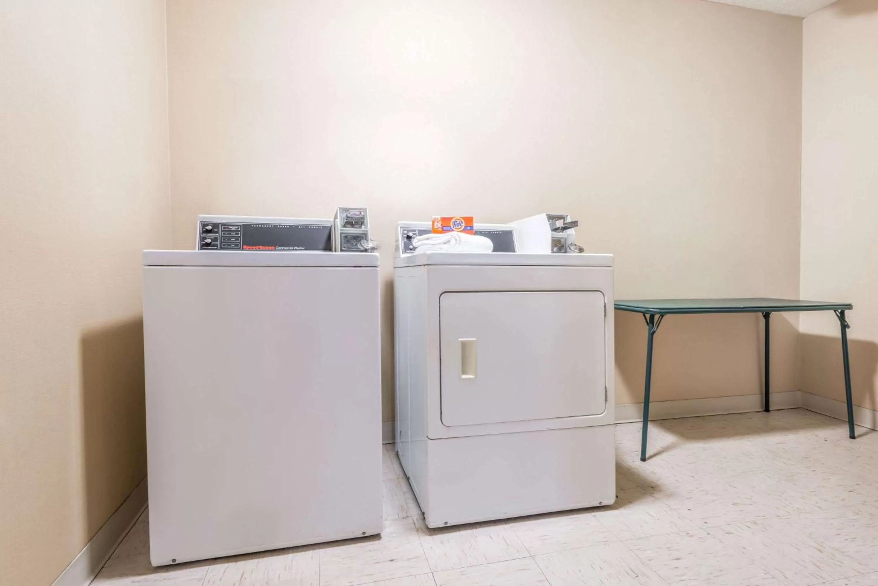 On site in Super 8 by Wyndham Salina I-70