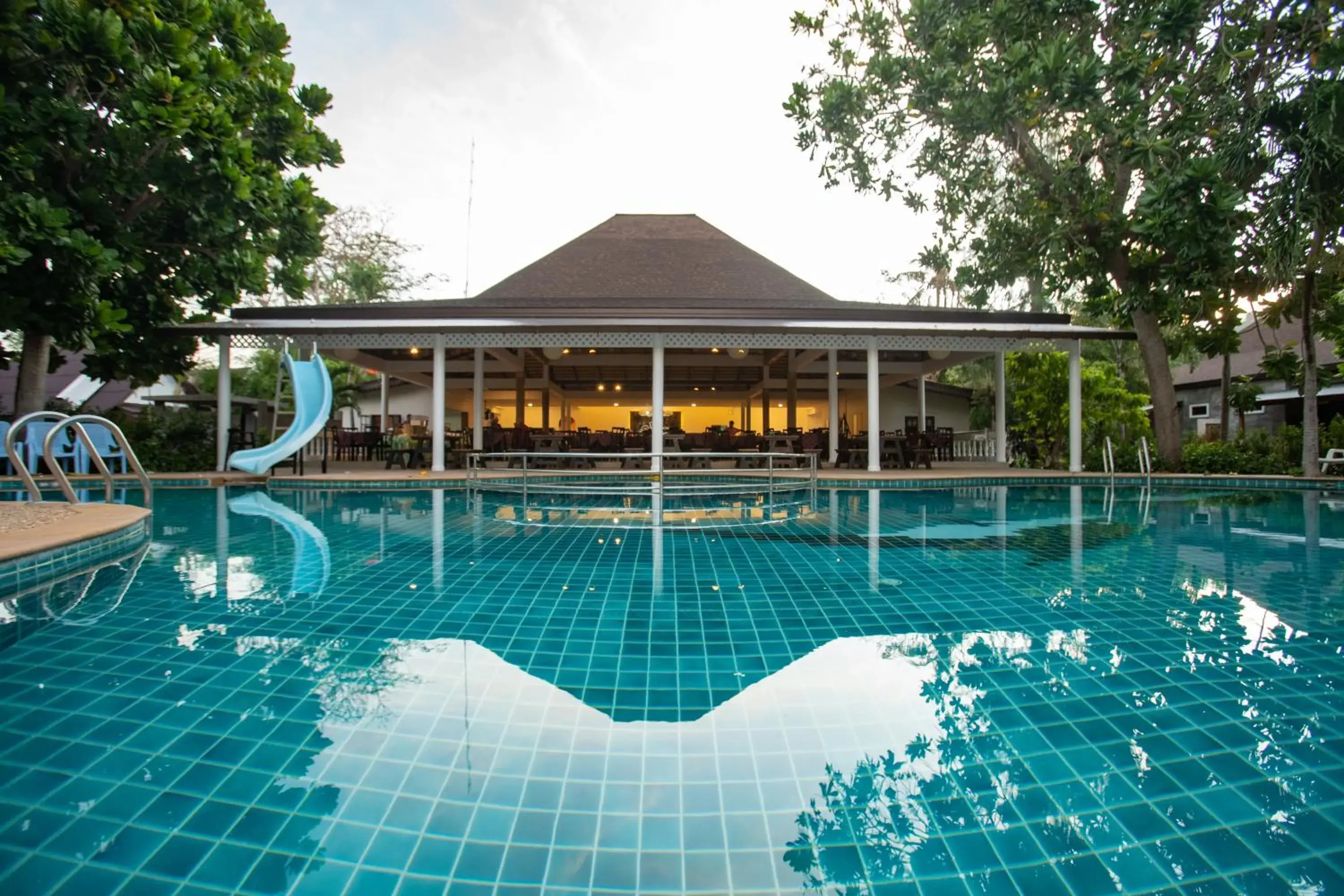 Breakfast, Swimming Pool in Southern Lanta Resort - SHA Extra Plus