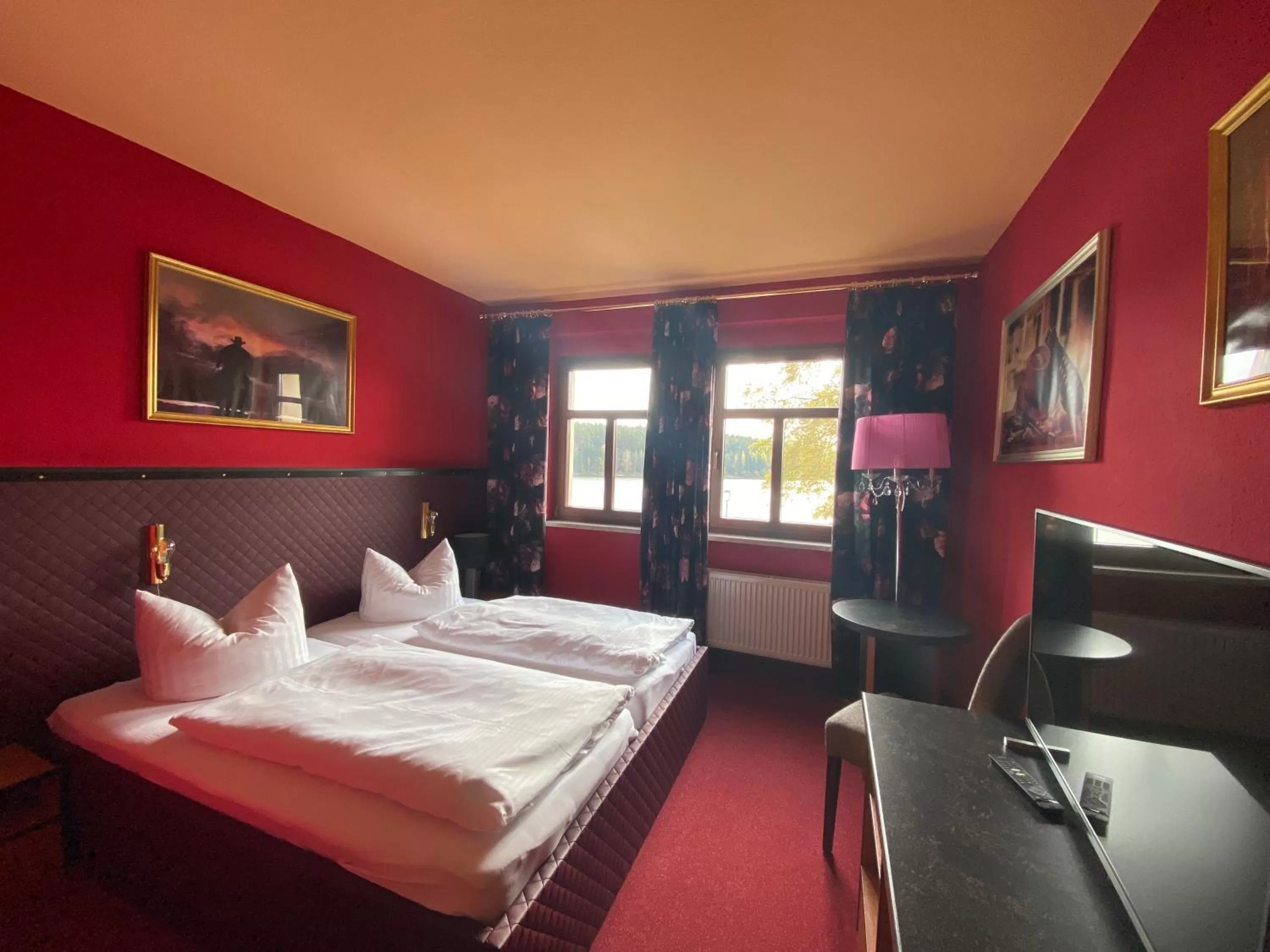 Photo of the whole room, Bed in Riverdam Boutique Hotel