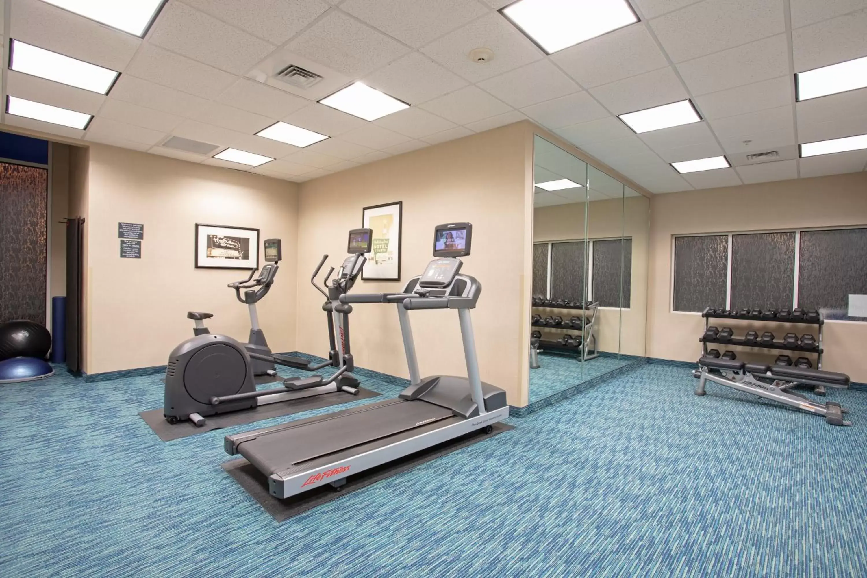 Fitness centre/facilities, Fitness Center/Facilities in Holiday Inn Winchester Southeast-Historic Gateway, an IHG Hotel