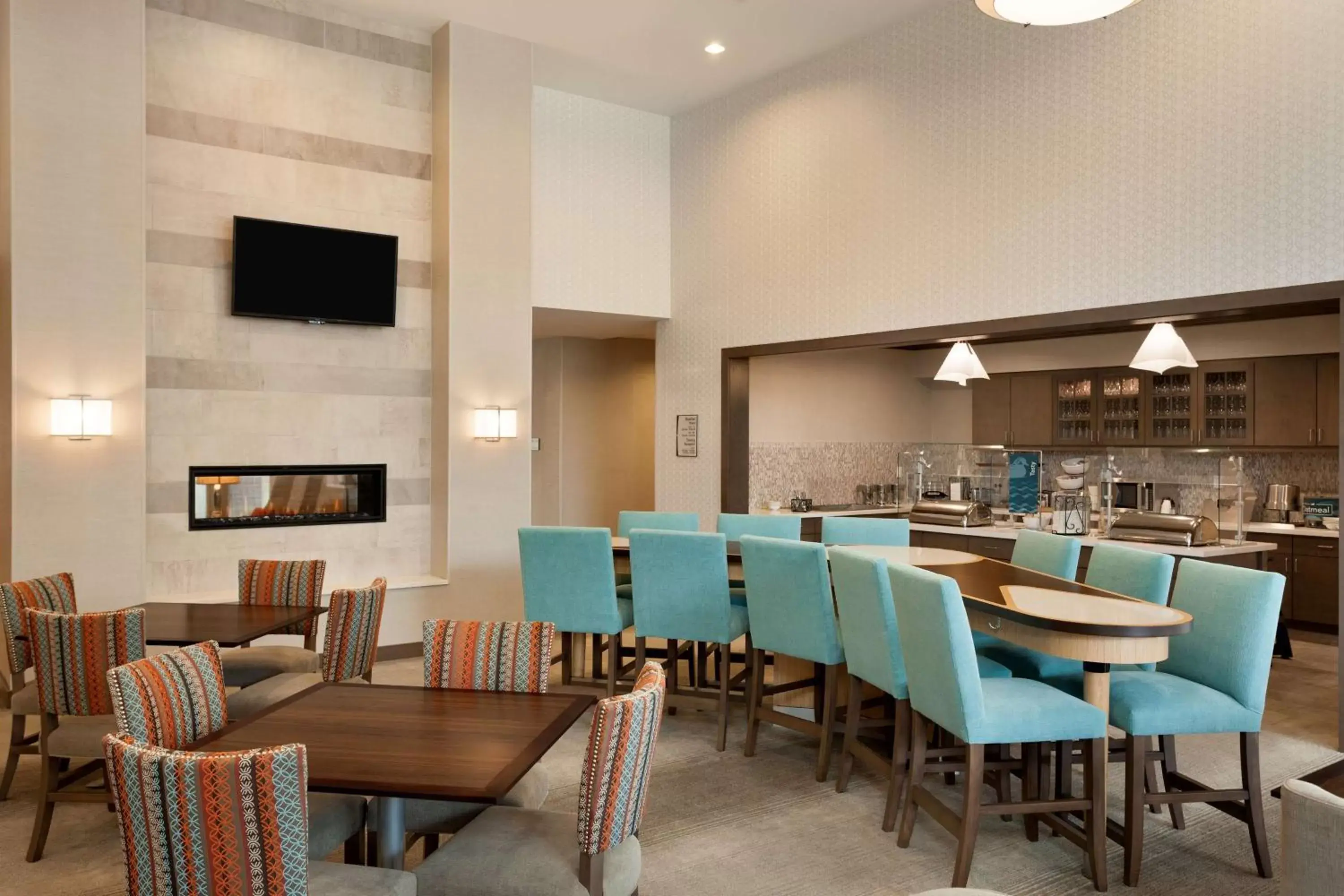 Restaurant/Places to Eat in Homewood Suites by Hilton Gateway Hills Nashua