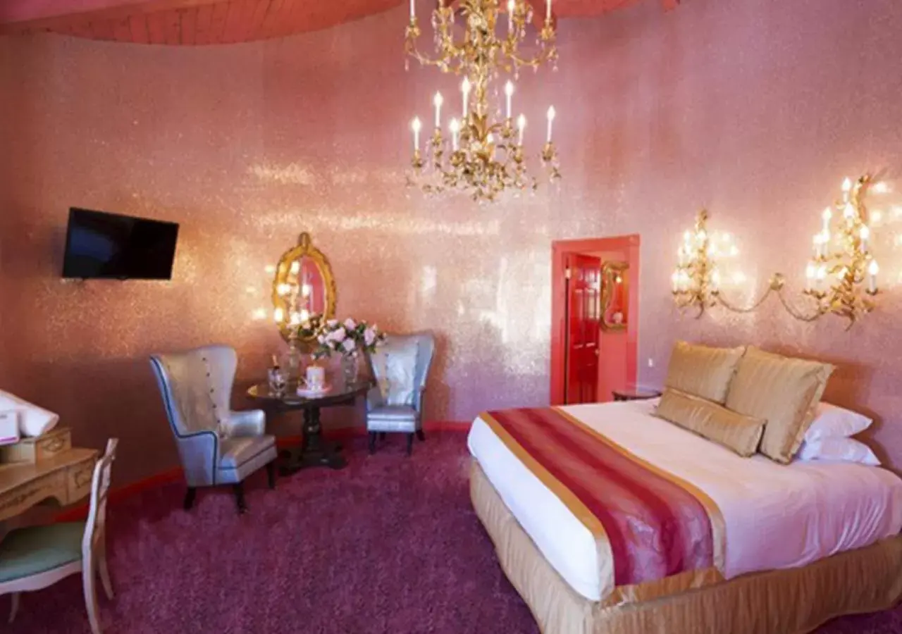 Bed in Madonna Inn