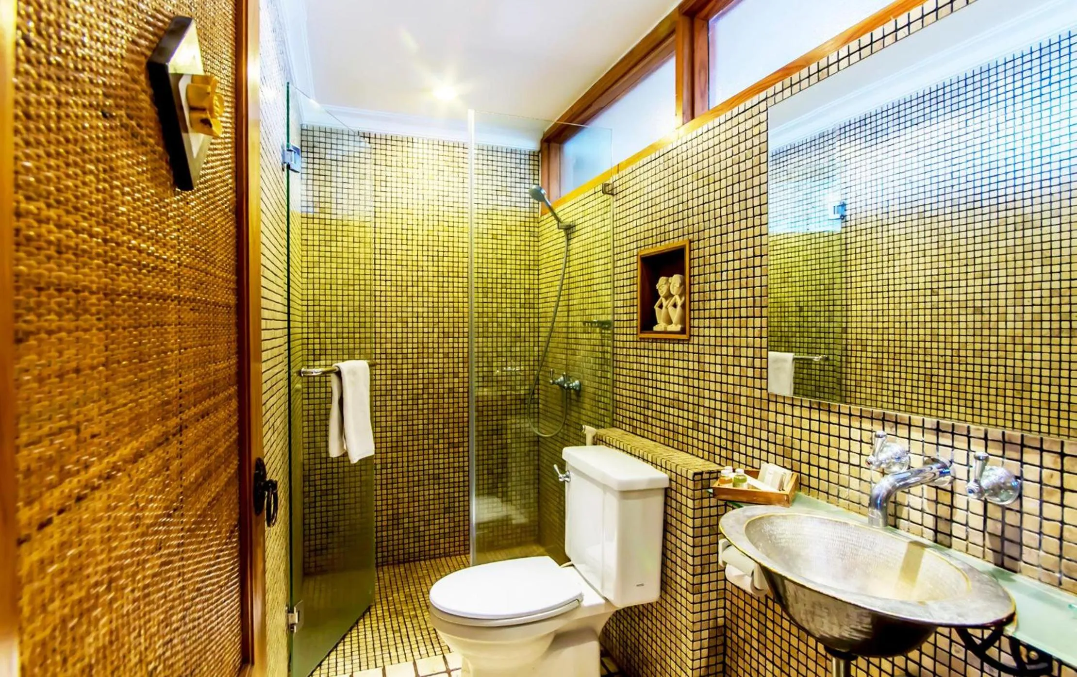 Bathroom in Villa Damar Boutique Hotel
