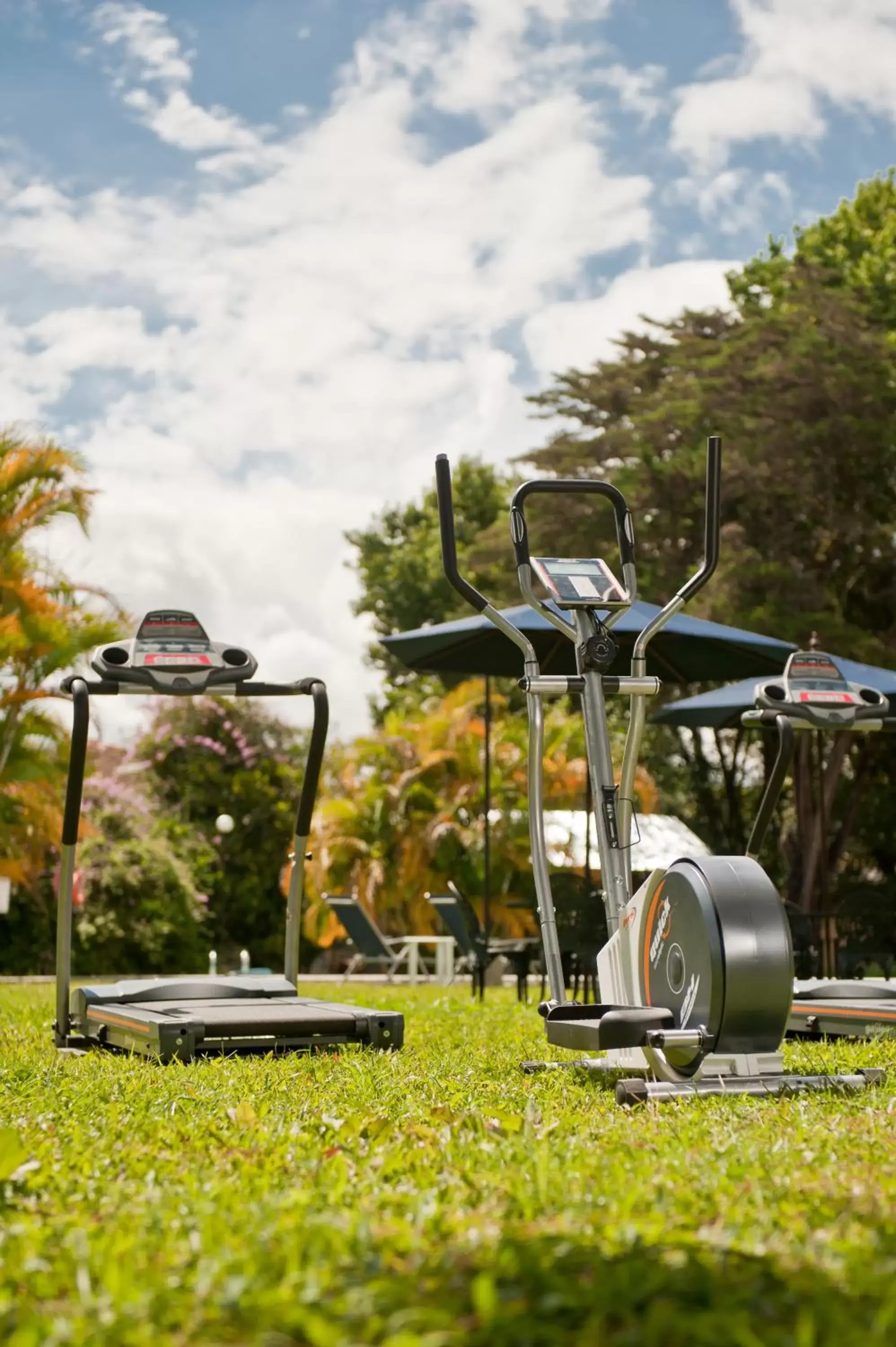 Fitness centre/facilities in Hotel Dann Monasterio Fitness centre/facilities in Hotel Dann Monasterio