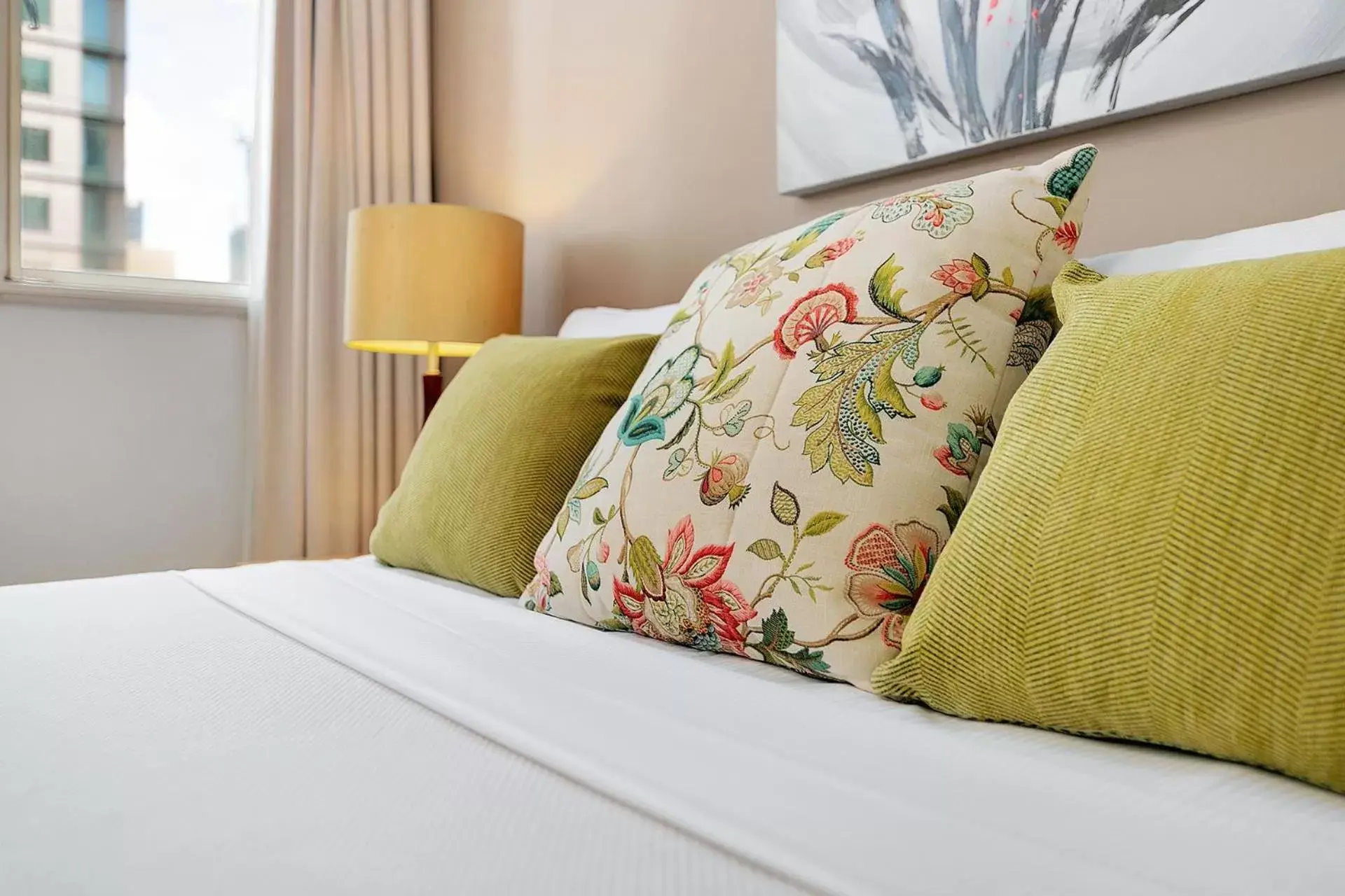 Bed in Manor Apartment Hotel Bed in Manor Apartment Hotel