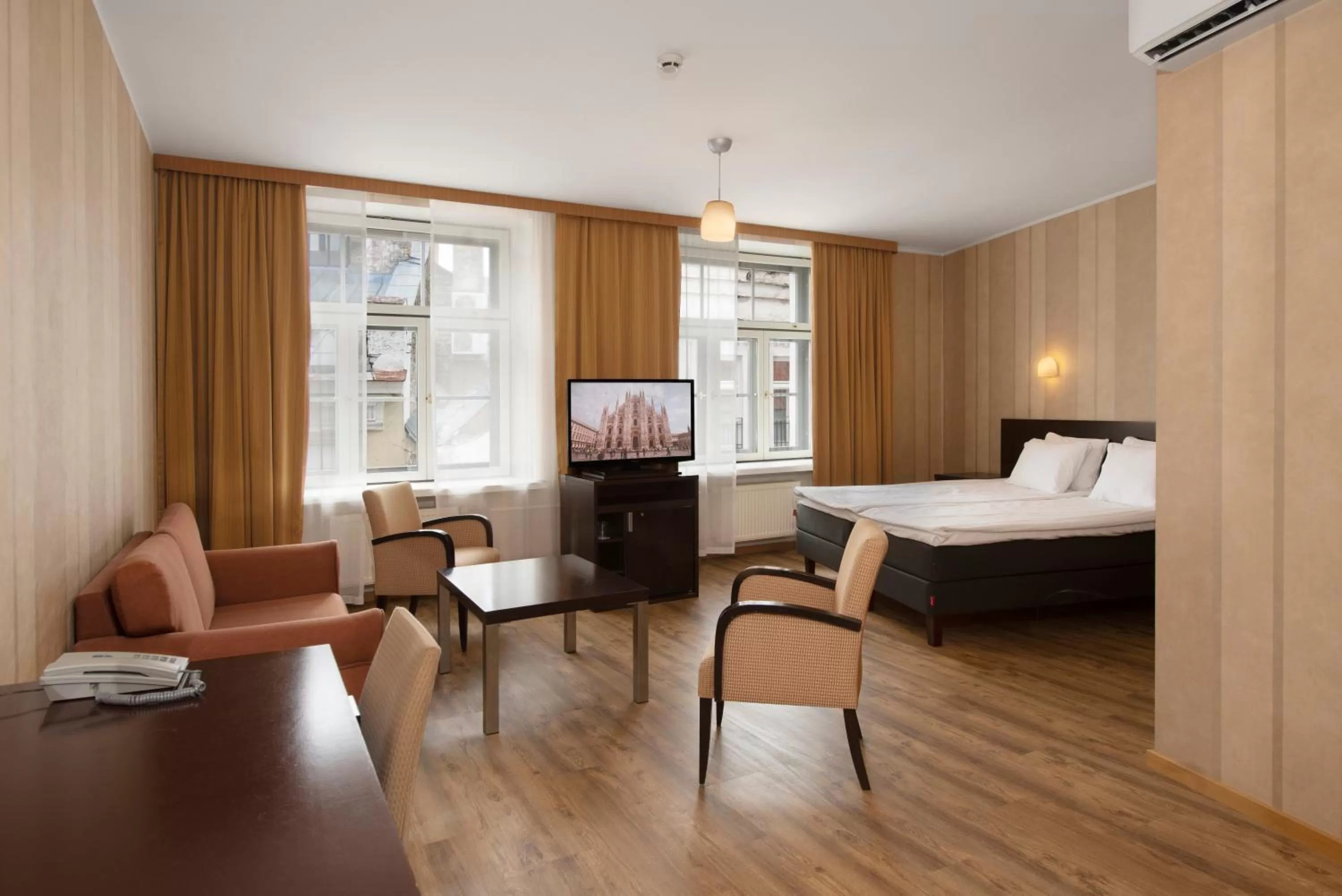 Family, Bed in Hestia Hotel Barons Old Town