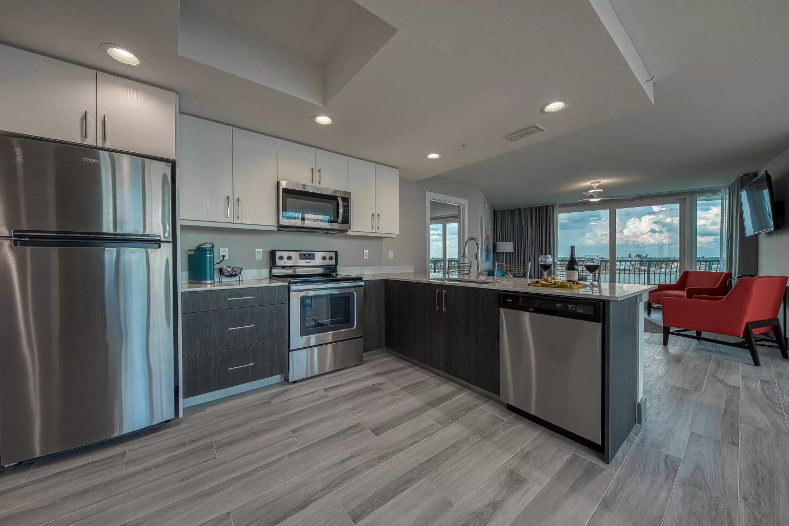 Kitchen or kitchenette in FUSION Resort Waterfront Suites