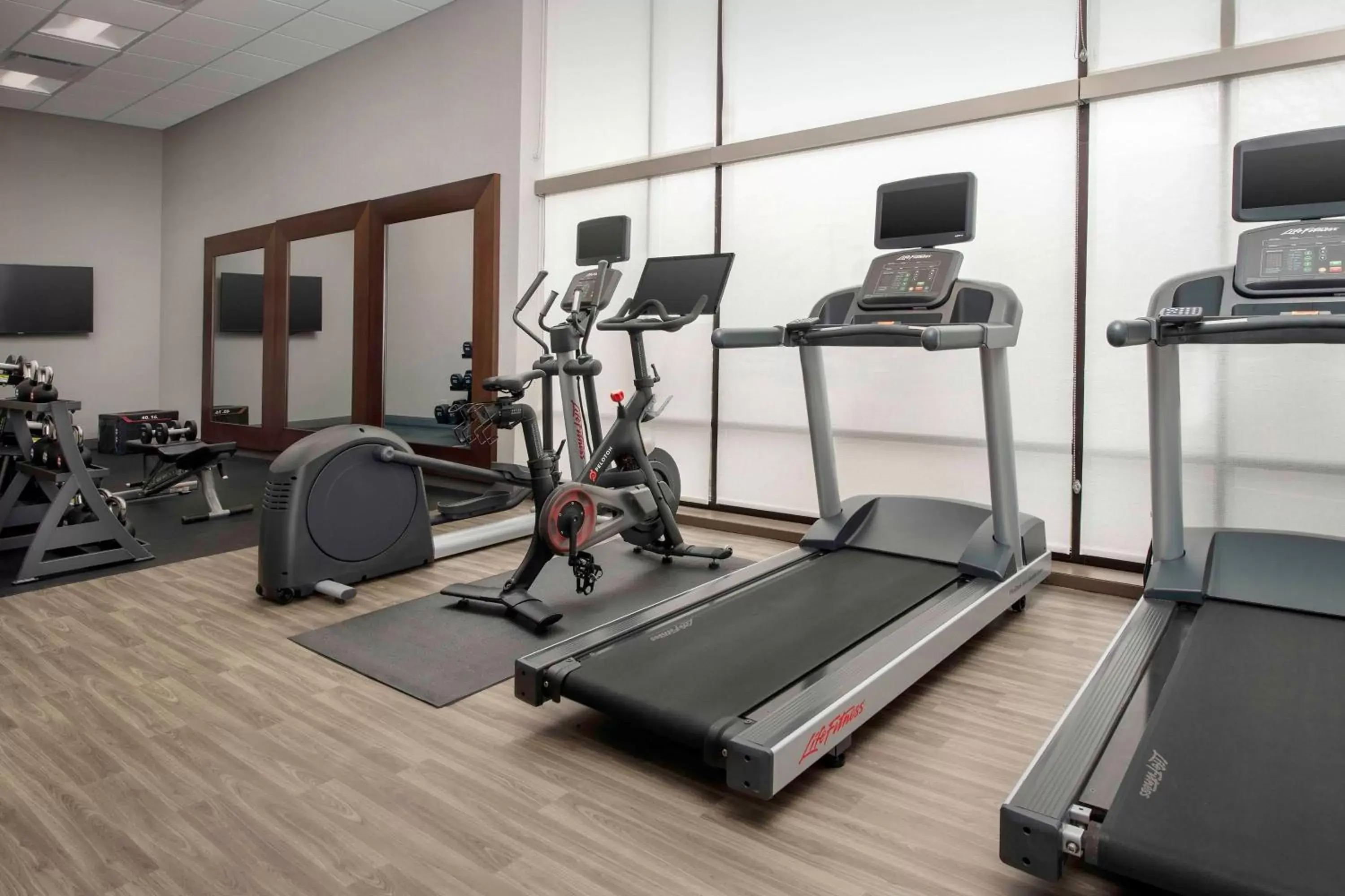 Fitness centre/facilities, Fitness Center/Facilities in Hampton Inn Pittsburgh-Monroeville