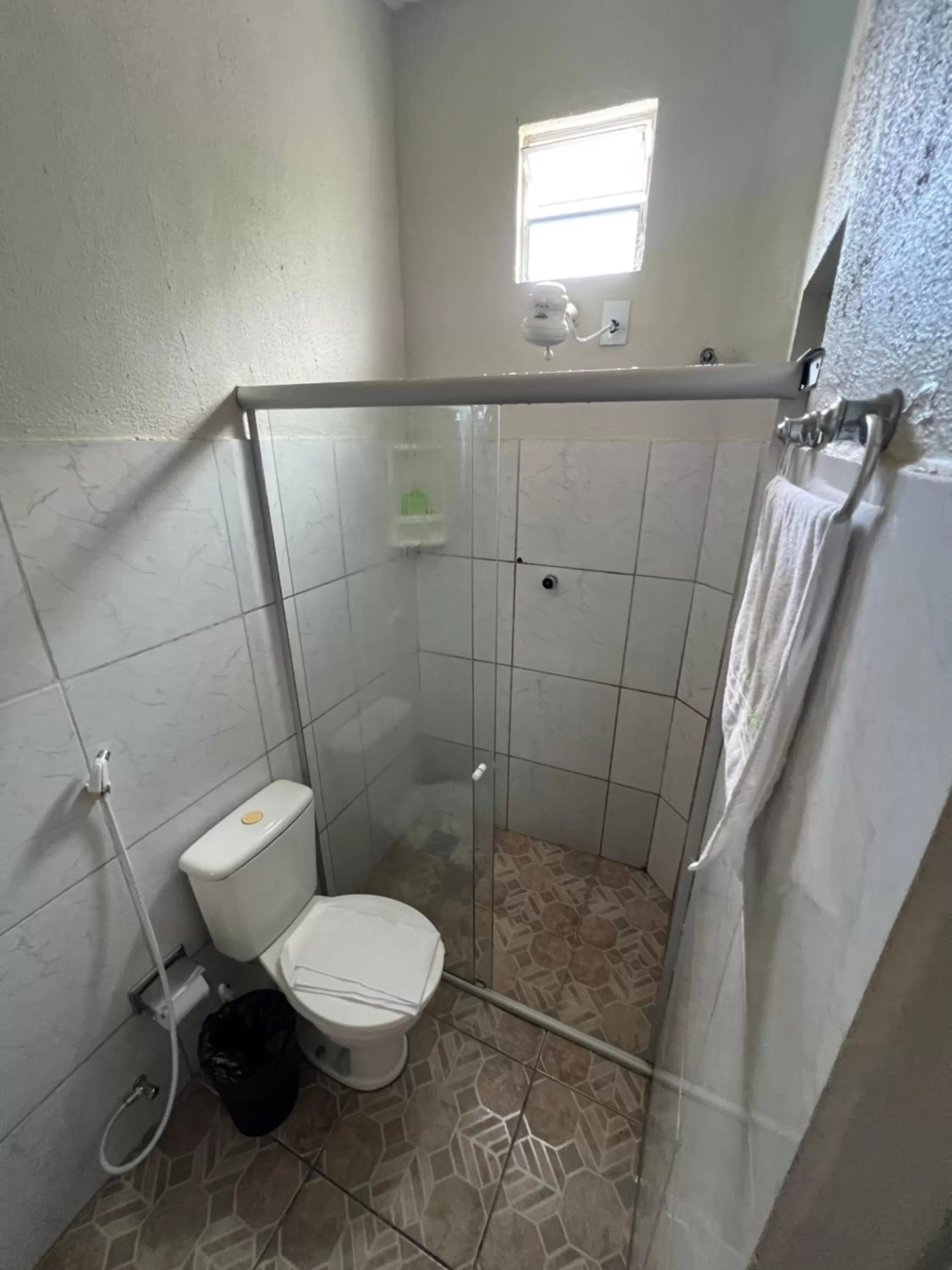 Shower, Bathroom in Pousada Hostal Iracema