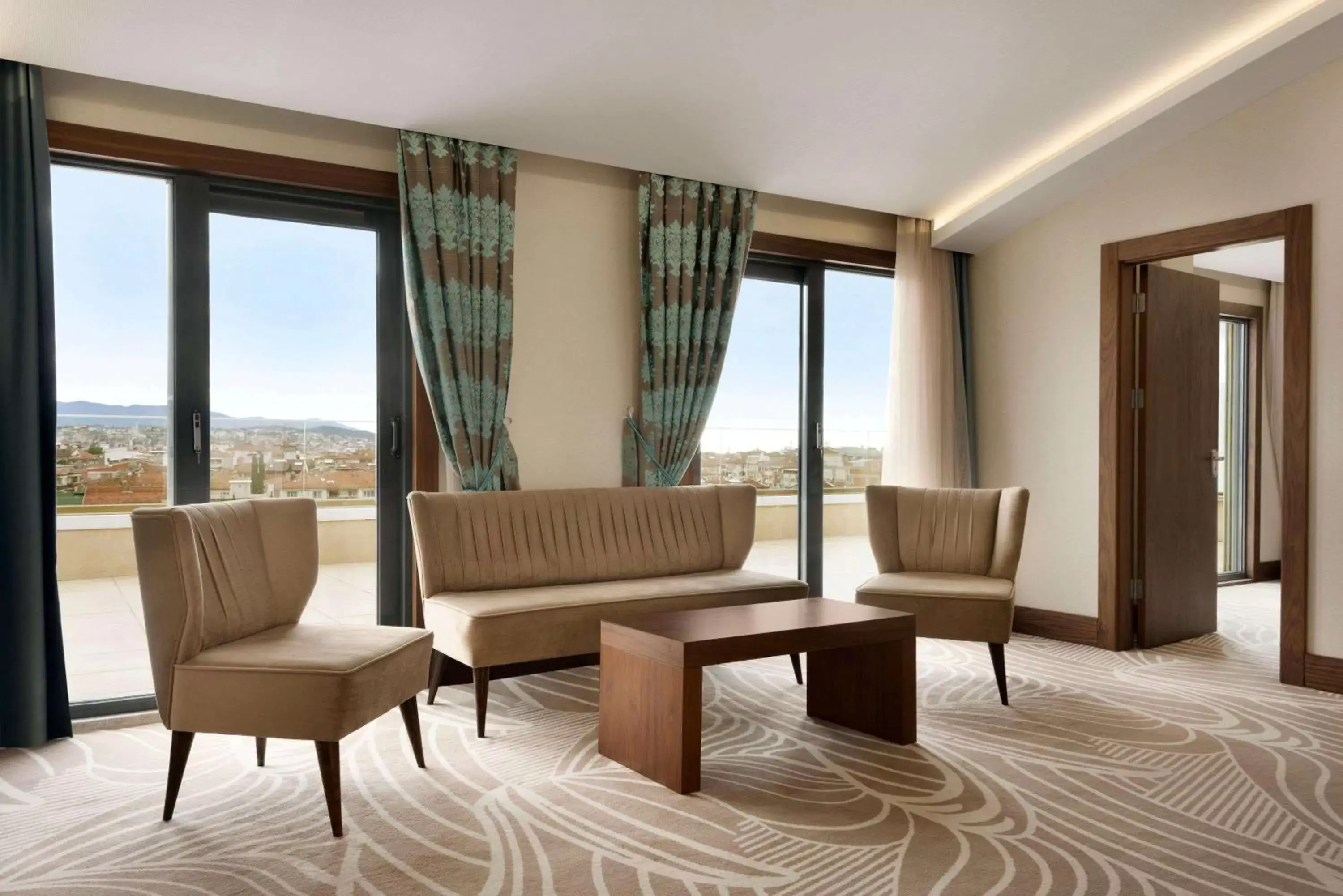 Photo of the whole room, Seating Area in Ramada by Wyndham Yalova