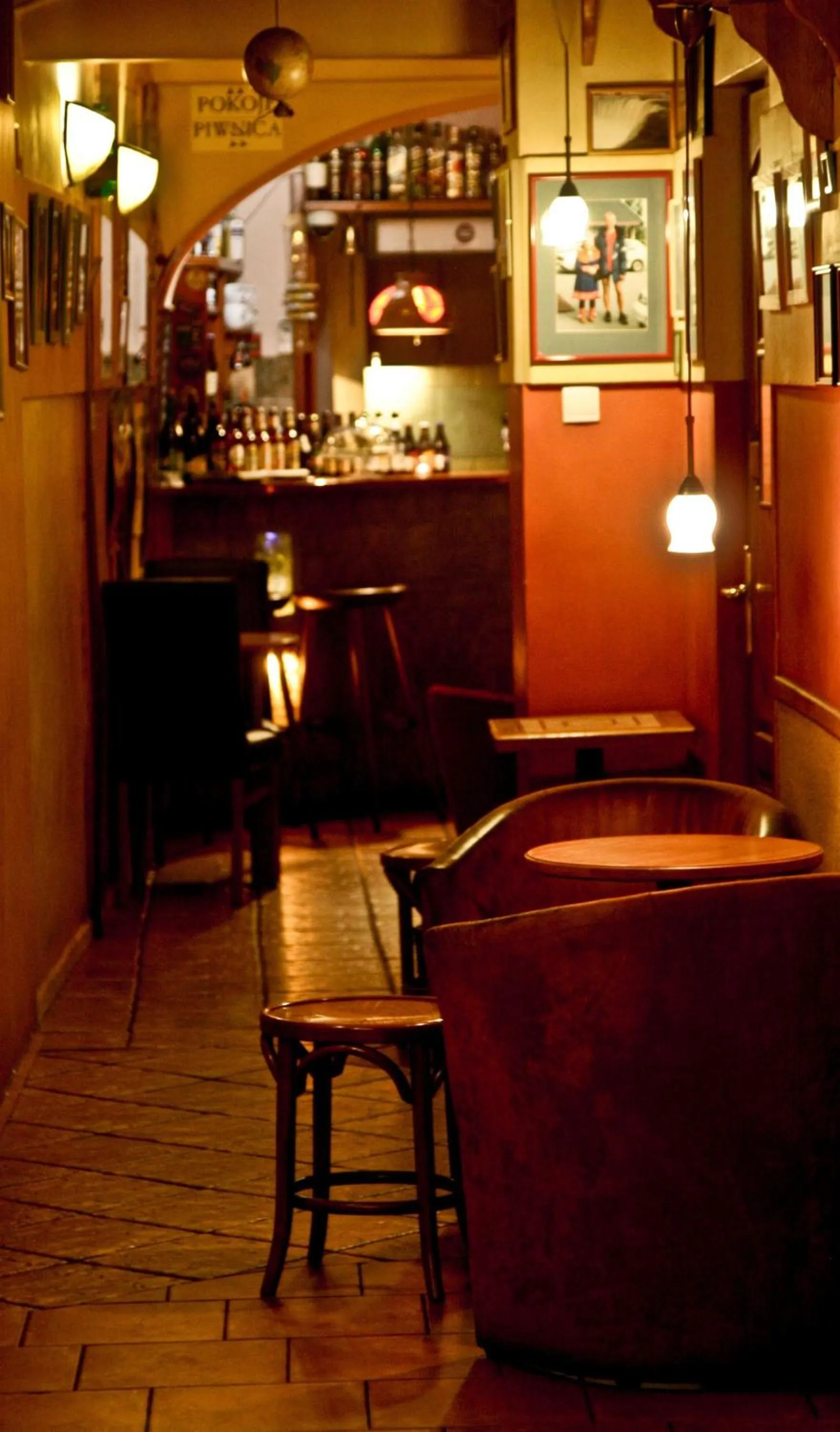 Lounge or bar in Academus Pub & Guest House