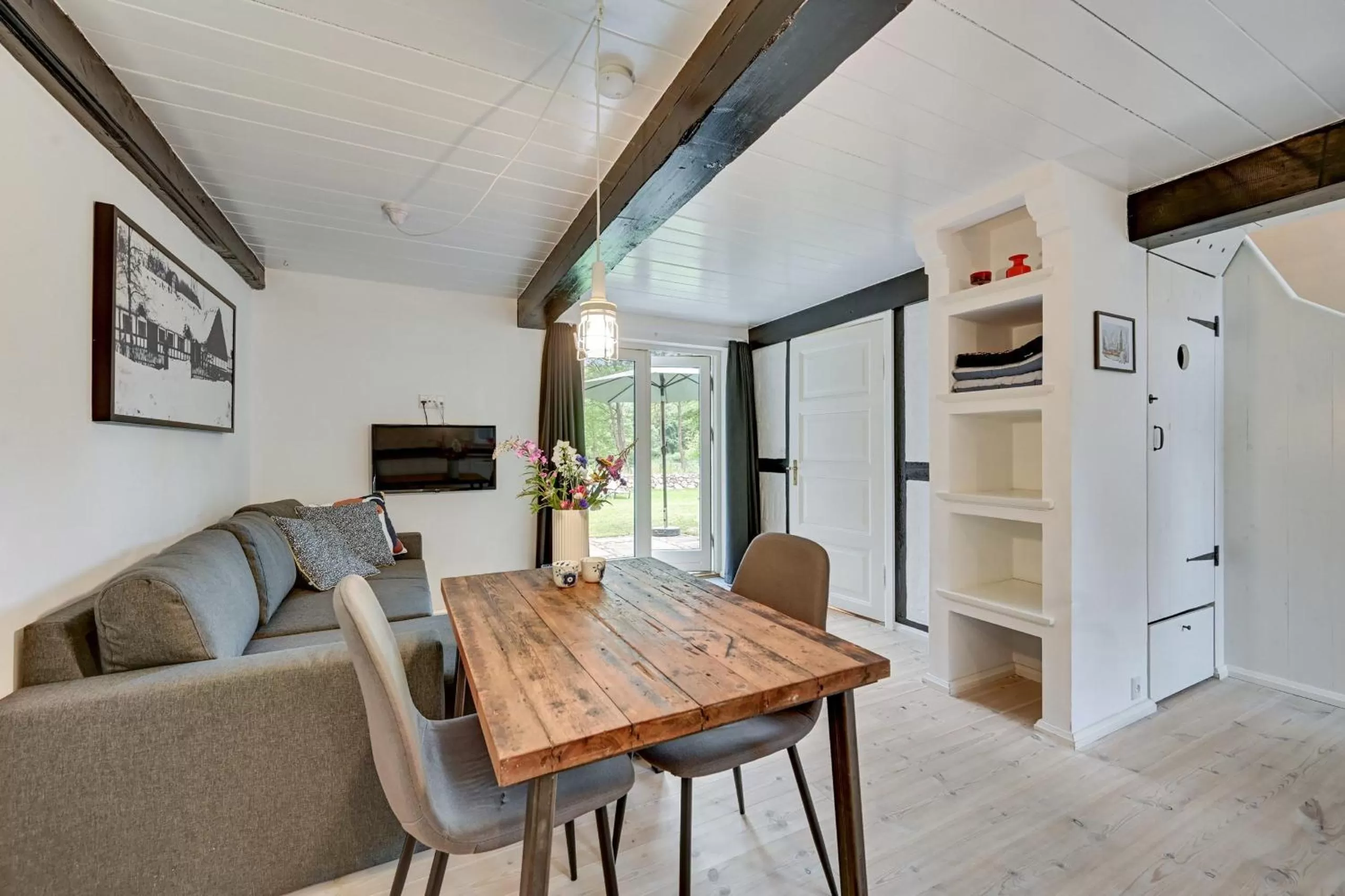 Dining area in Hørhavegården B&B