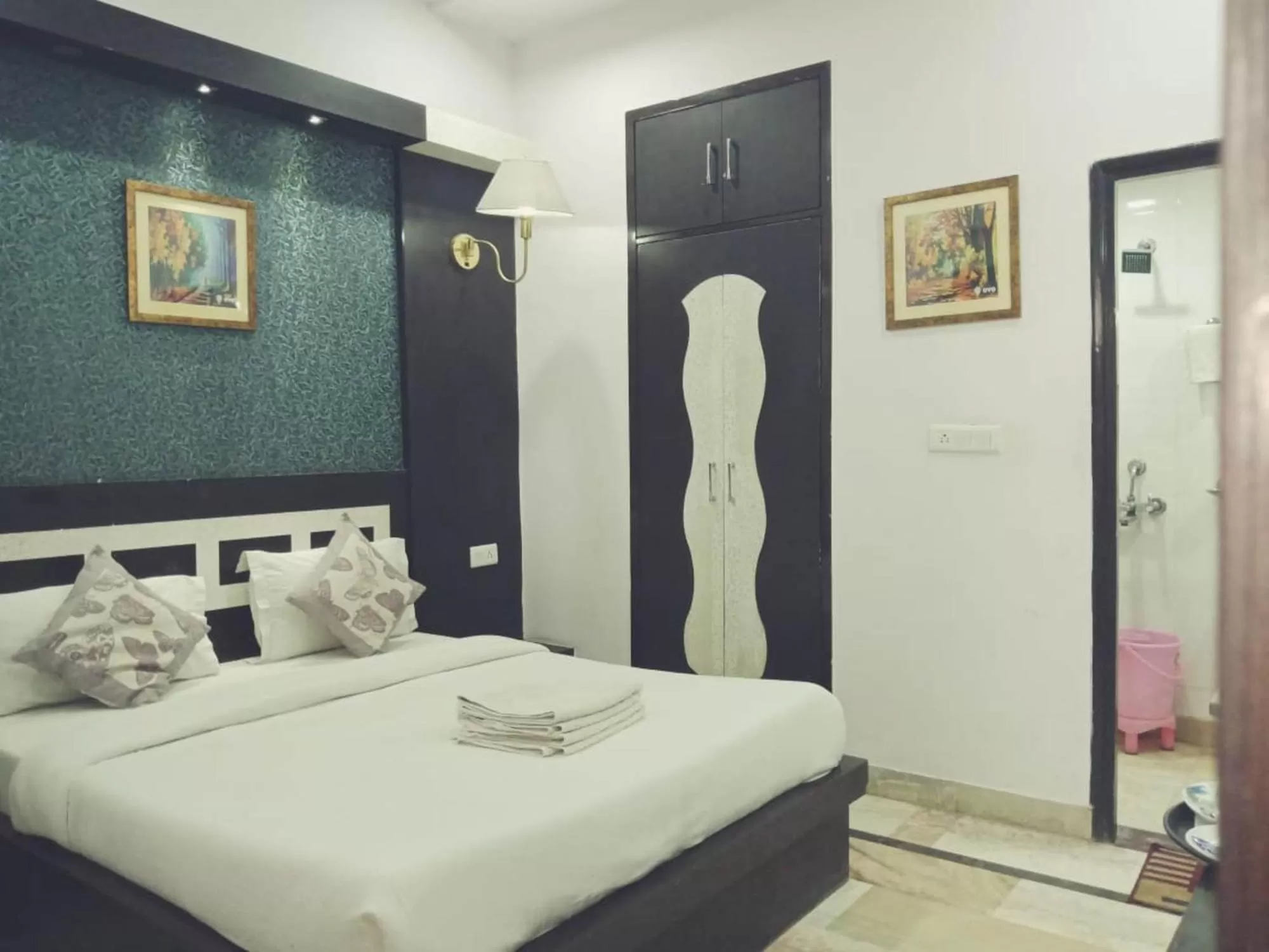 Bed in Hotel Laxman Resort by The Golden Taj Group &Hotels