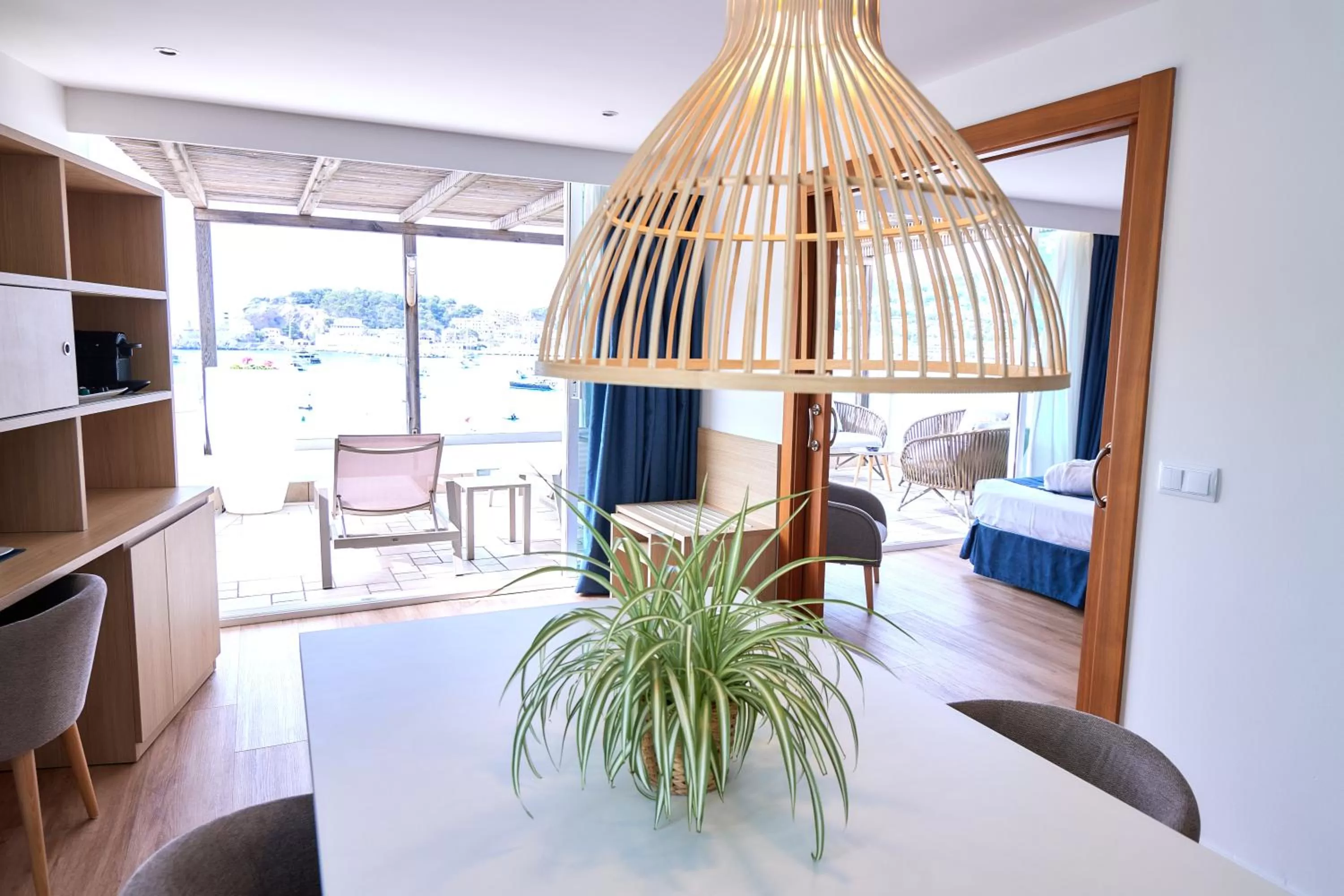 Photo of the whole room, Bed in Los Geranios