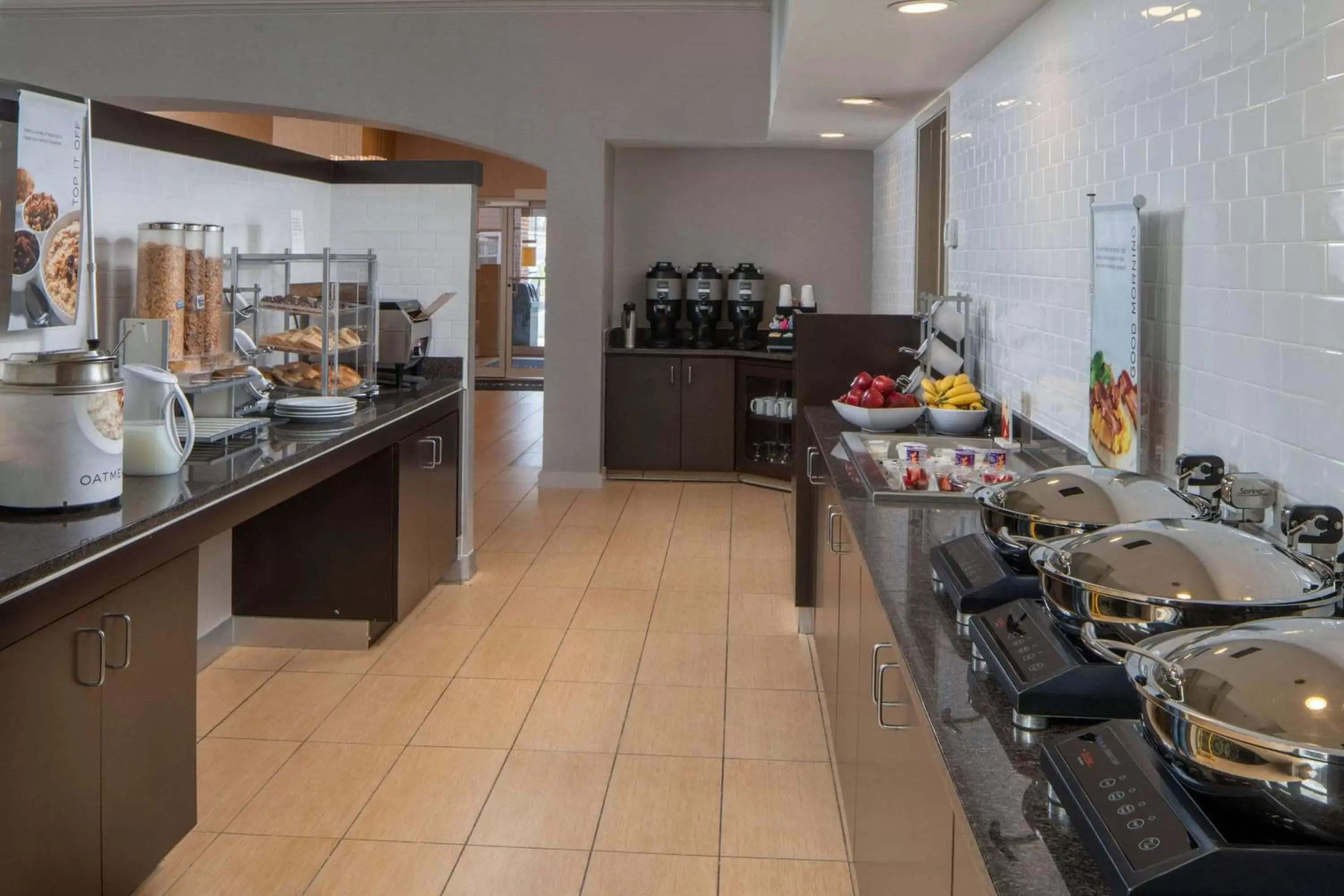 Breakfast, Restaurant/Places to Eat in Sonesta ES Suites Fairfax Fair Lakes