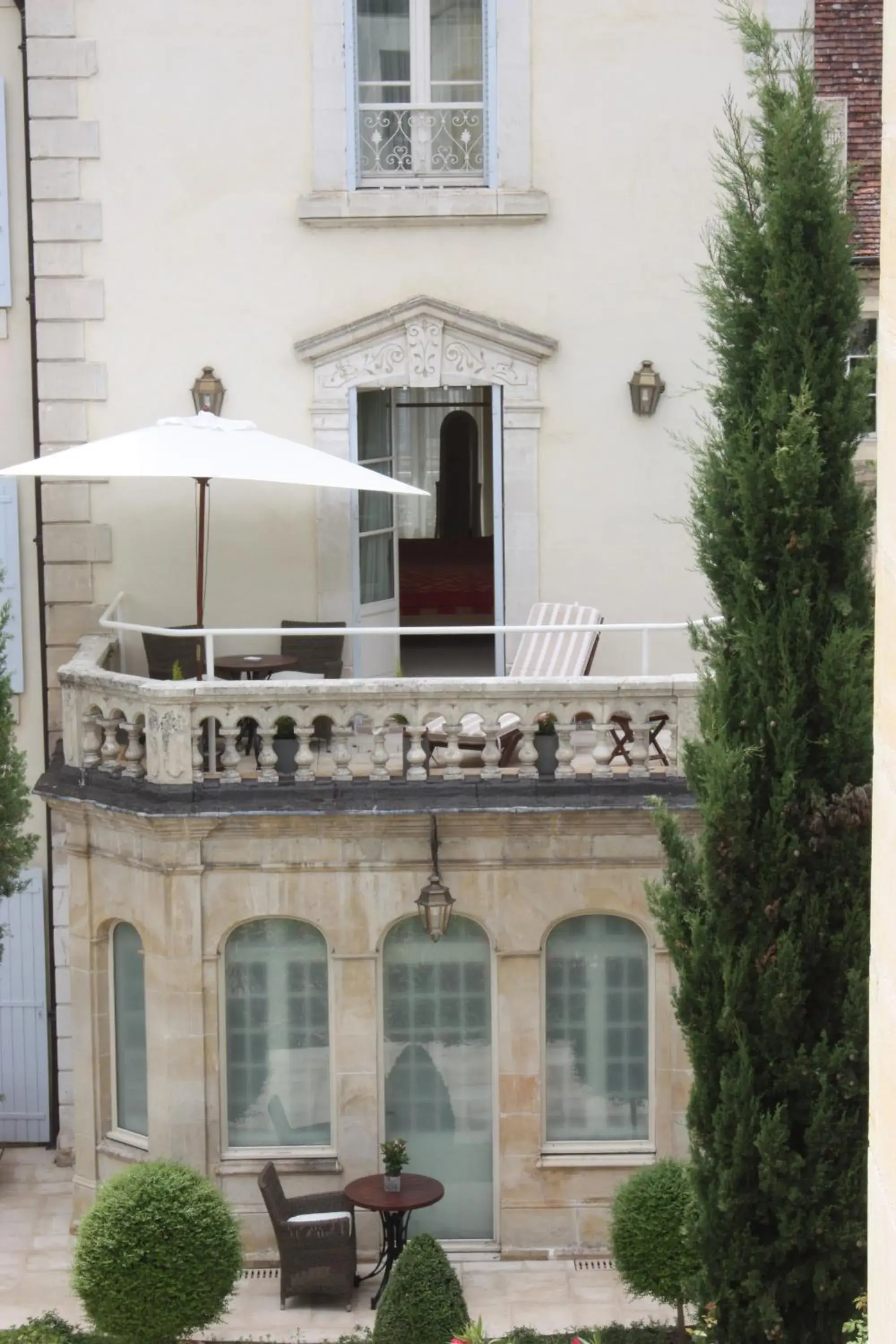 View (from property/room), Property Building in Clos La Boëtie & Spa