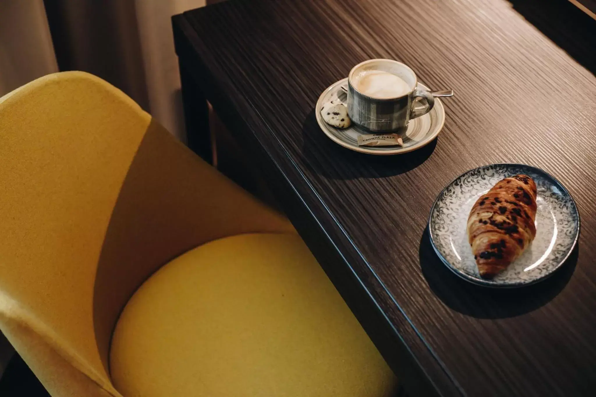 Photo of the whole room, Seating Area in Crowne Plaza Belgrade, an IHG Hotel