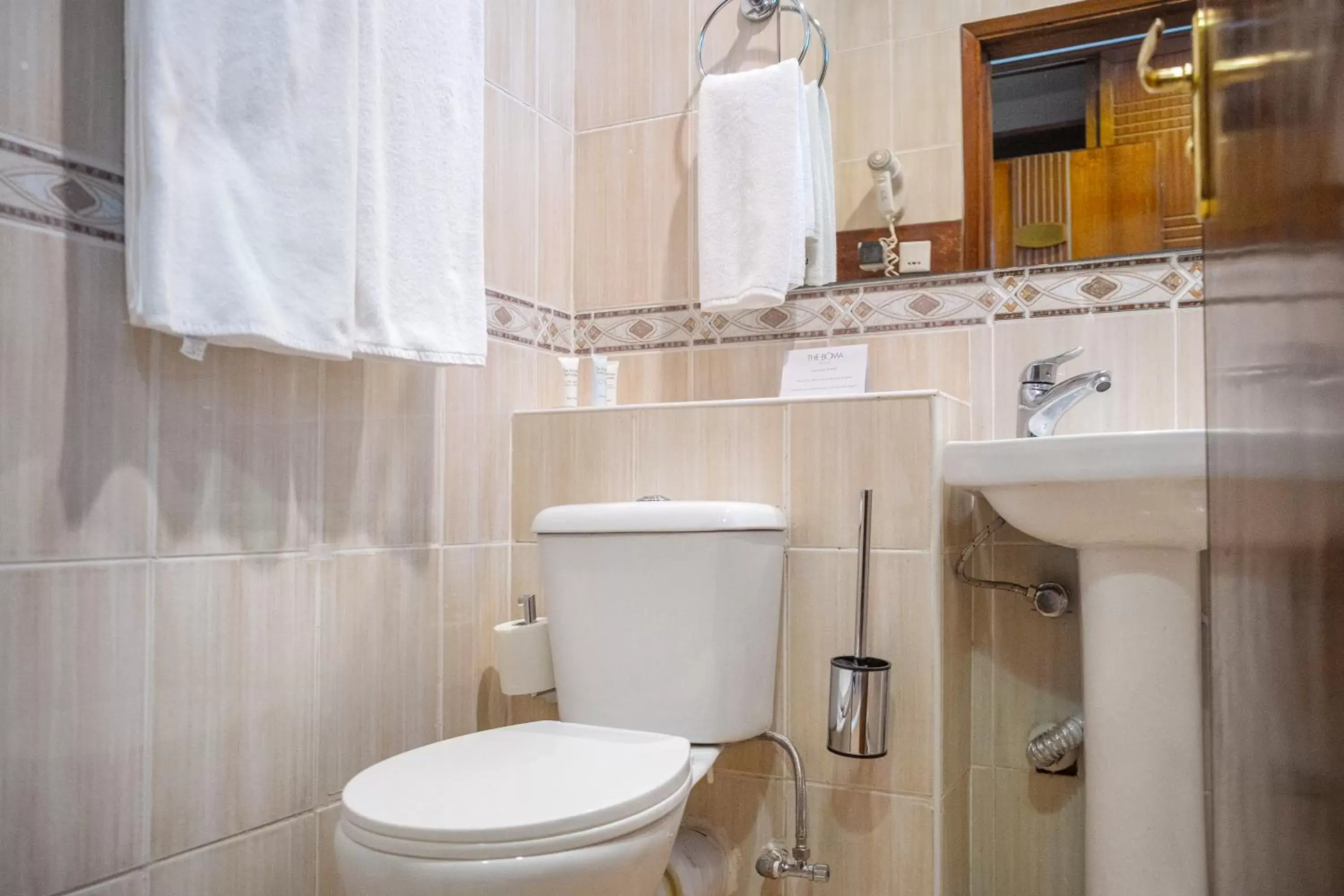 Shower, Bathroom in Boma Inn Nairobi