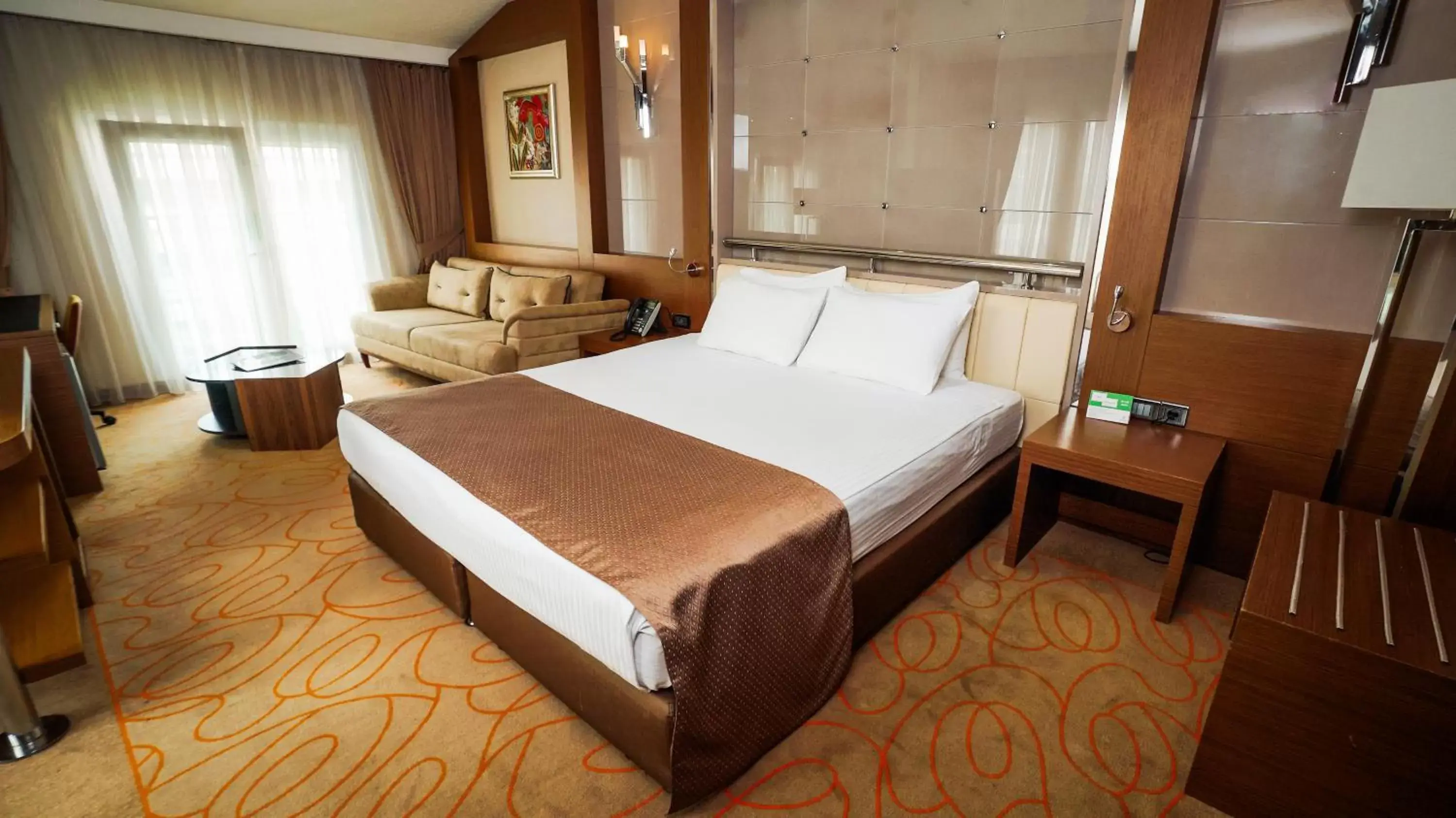 Bed in Holiday Inn Ankara-Kavaklidere, an IHG Hotel