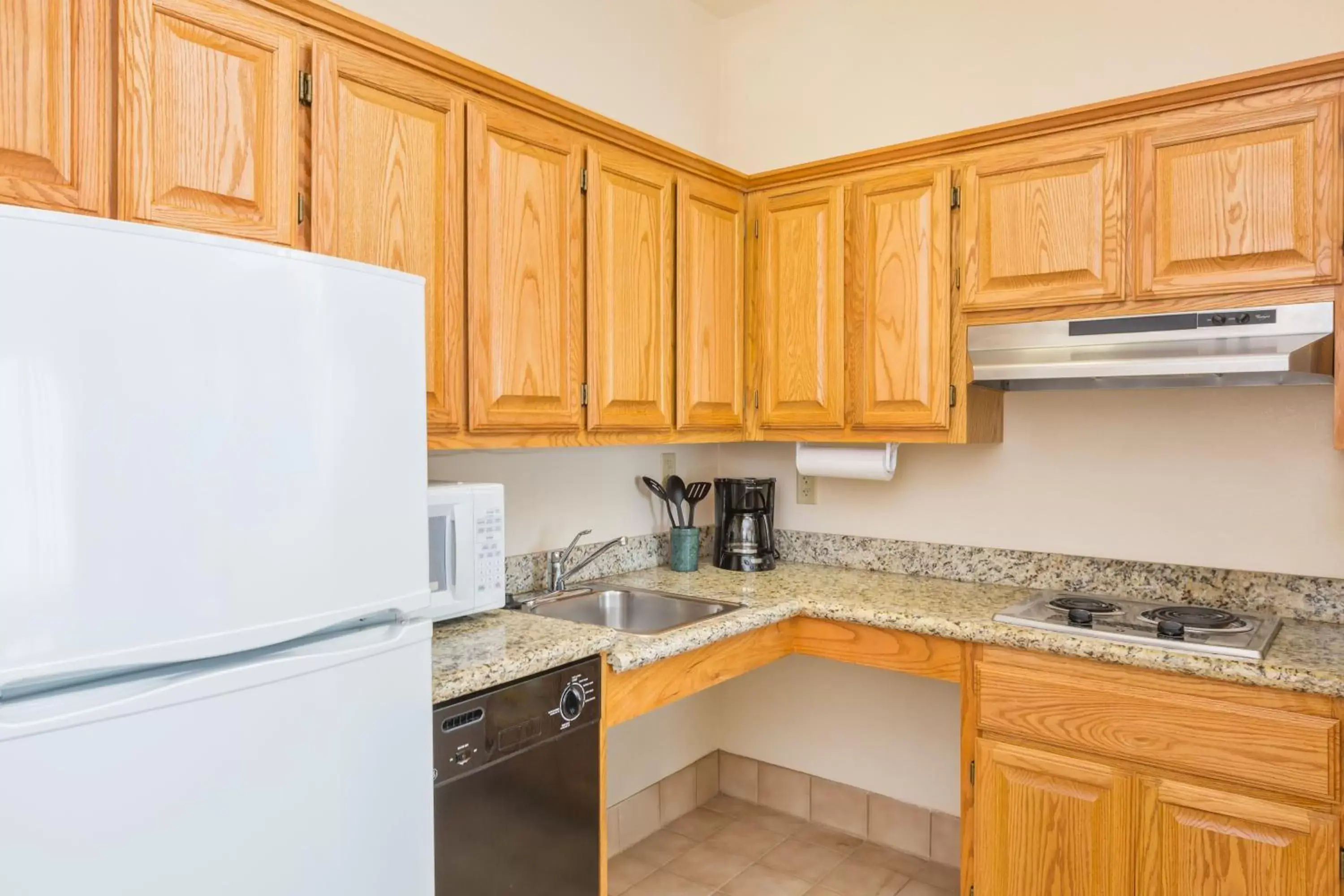 Bedroom, Kitchen/Kitchenette in Staybridge Suites - Brownsville, an IHG Hotel