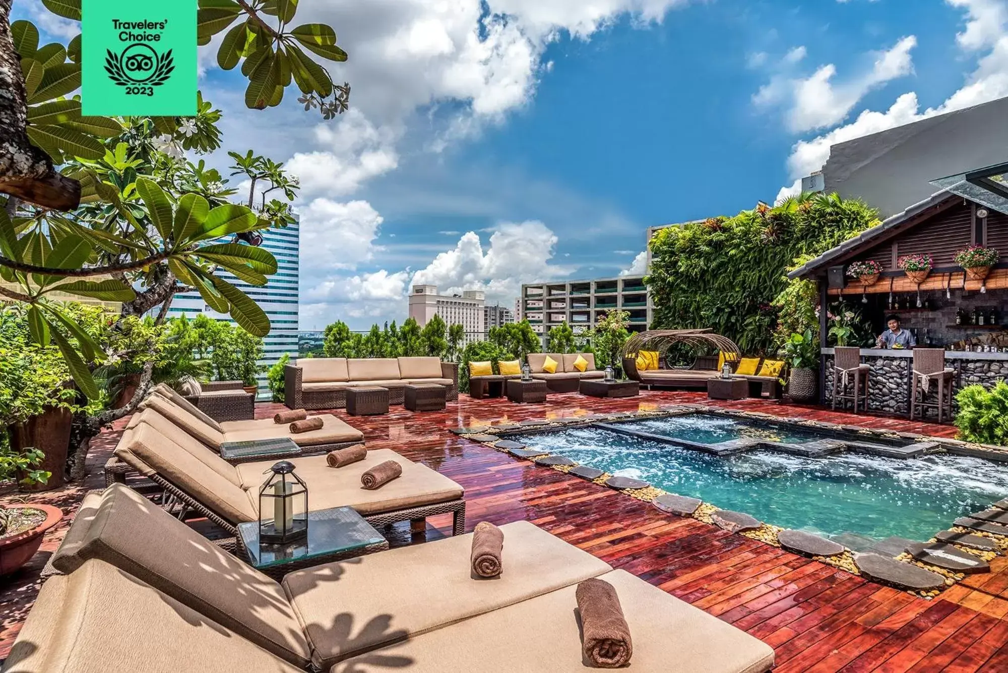 Swimming Pool in Silverland Sakyo Hotel