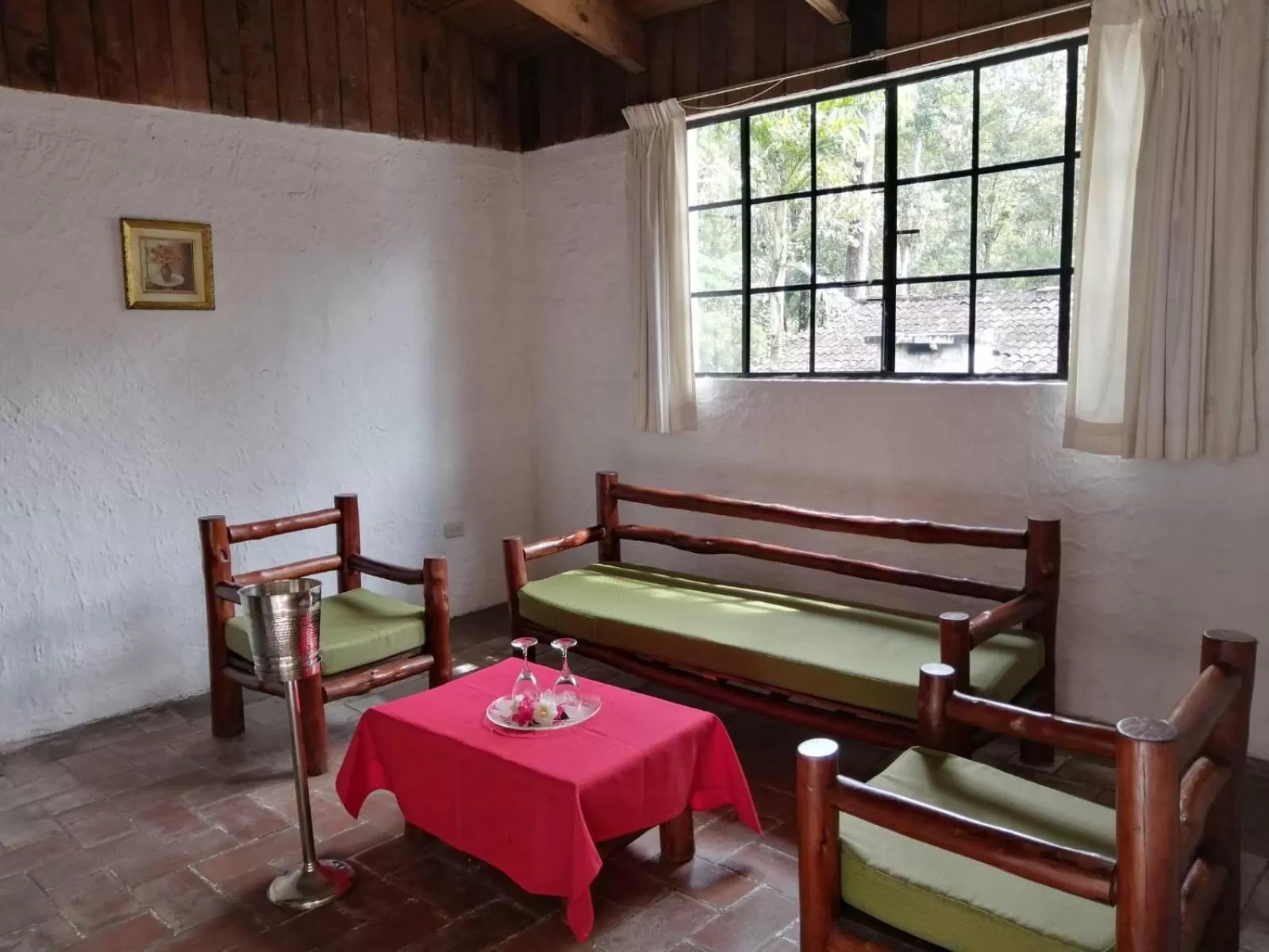Restaurant/Places to Eat in Posada Montaña del Quetzal