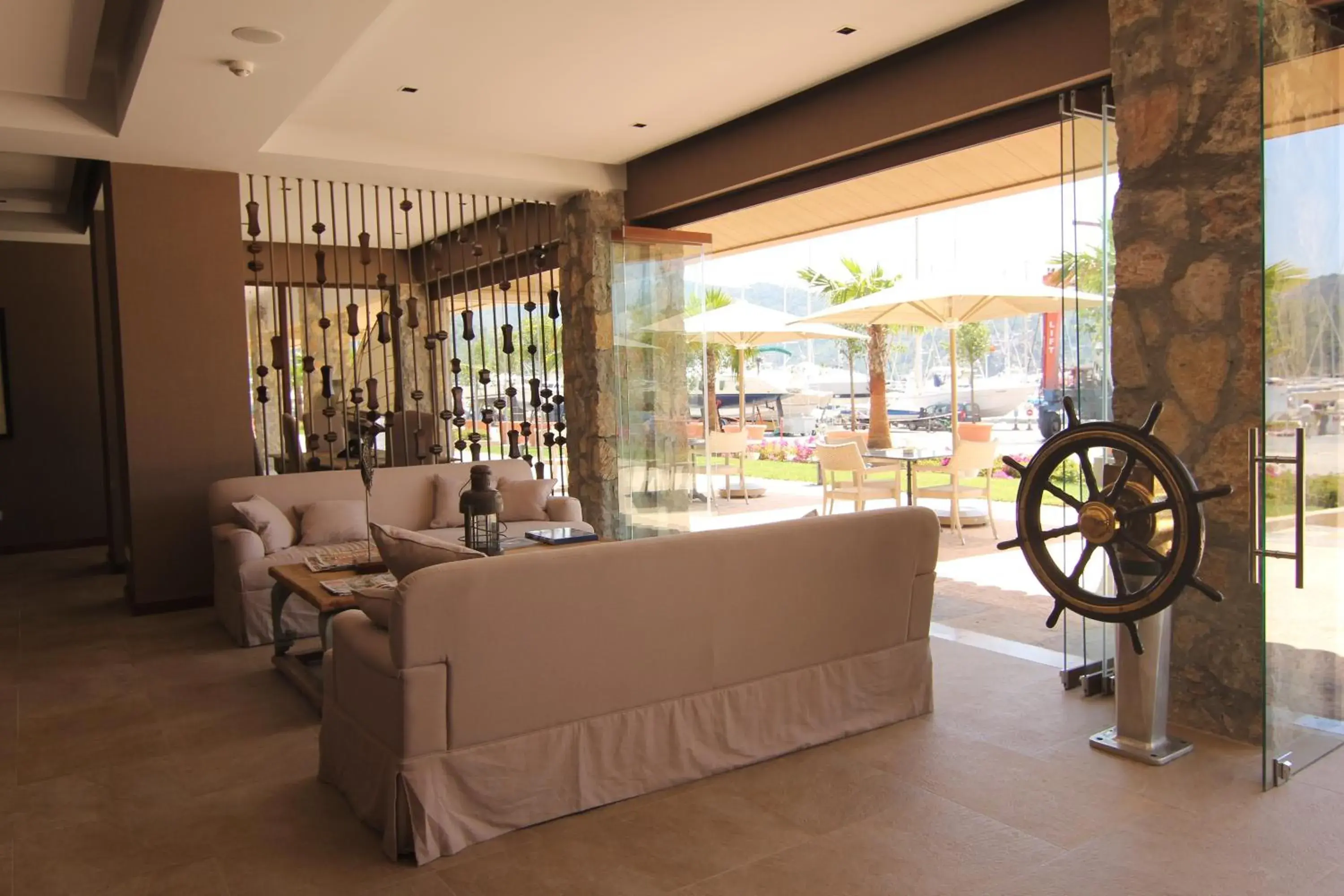 Balcony/Terrace, Seating Area in Marti Hemithea Hotel