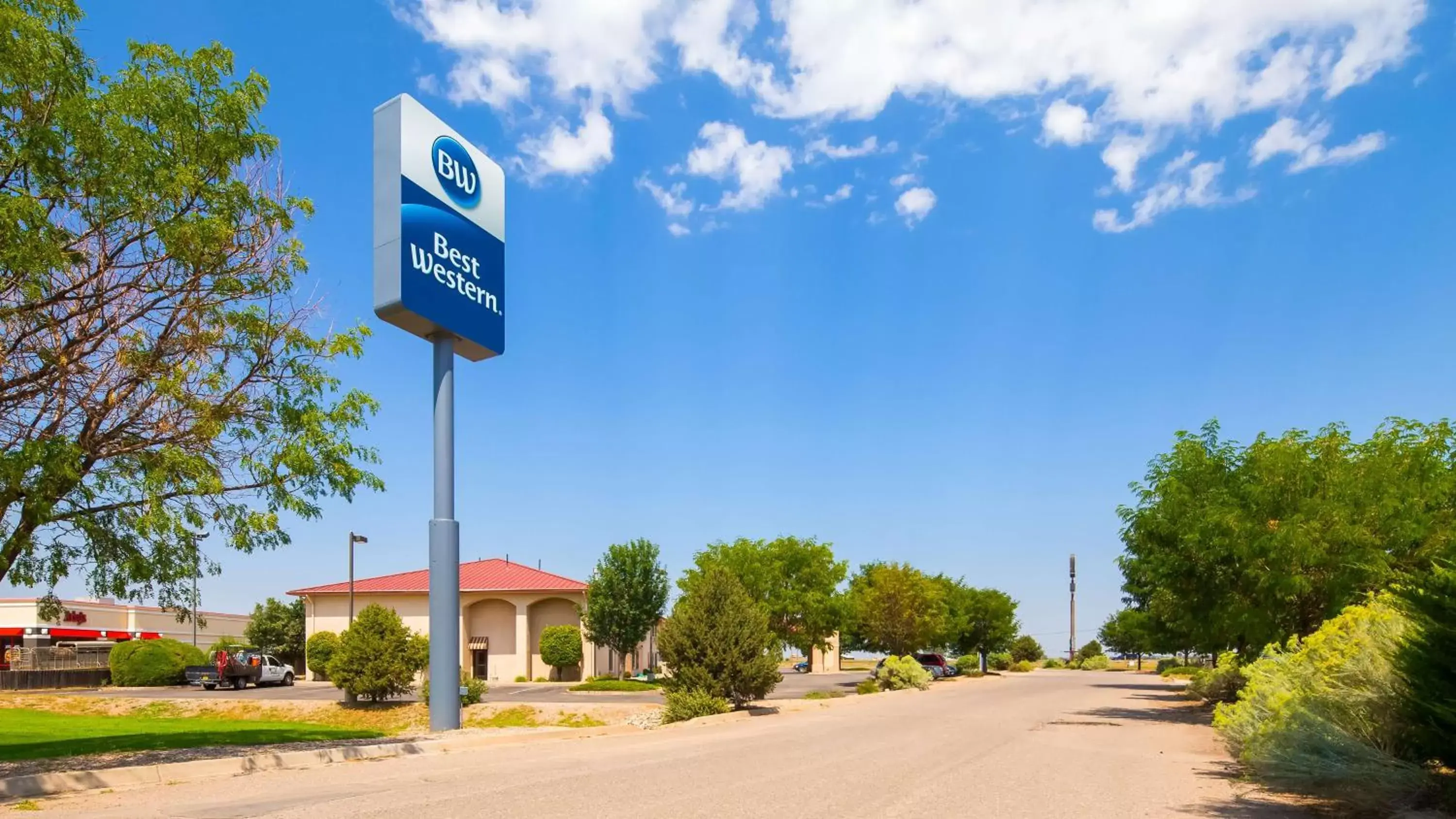 Property Building in Best Western Moriarty Heritage Inn