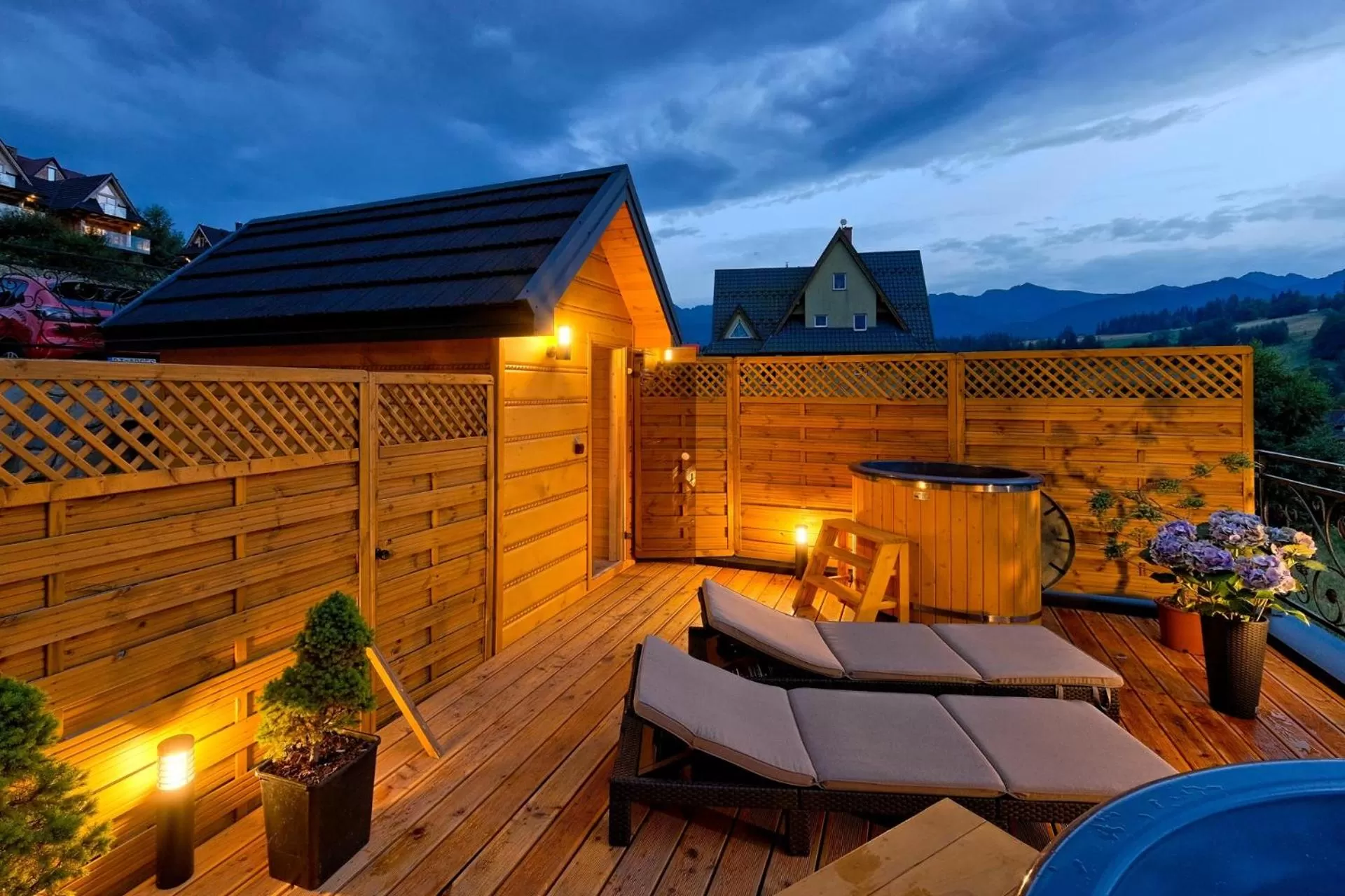 Hot Tub in Apartamenty Maciejka Odkryj Zakopane